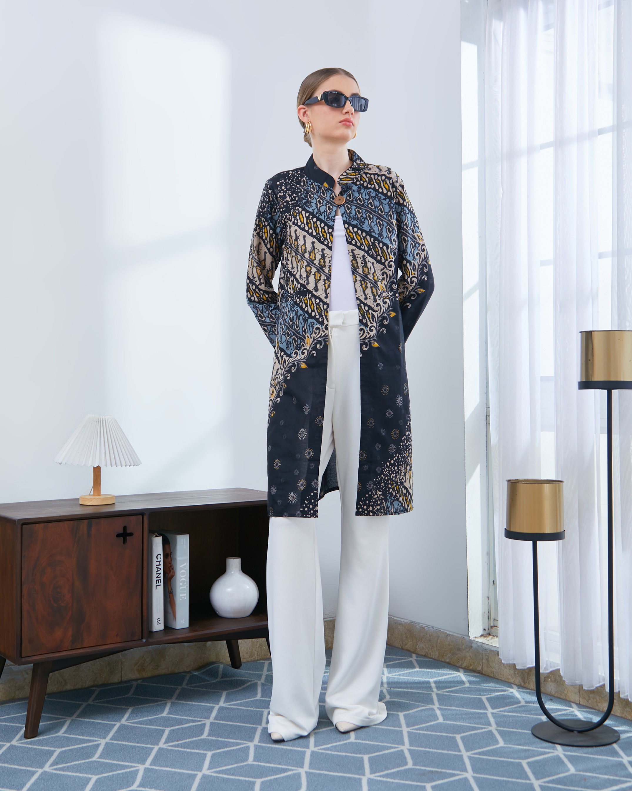 NAMEERA OUTER BLACK