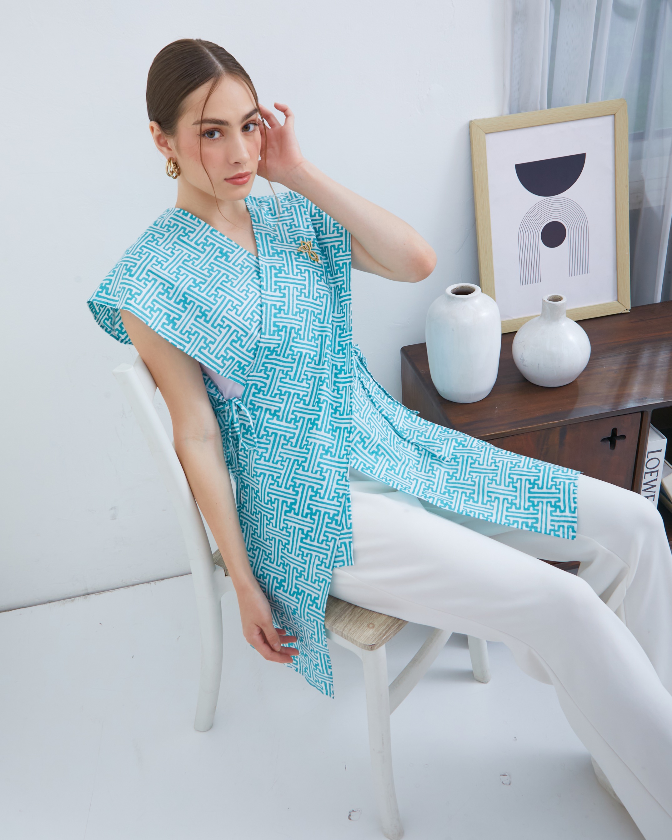 AZURE LINES VEST