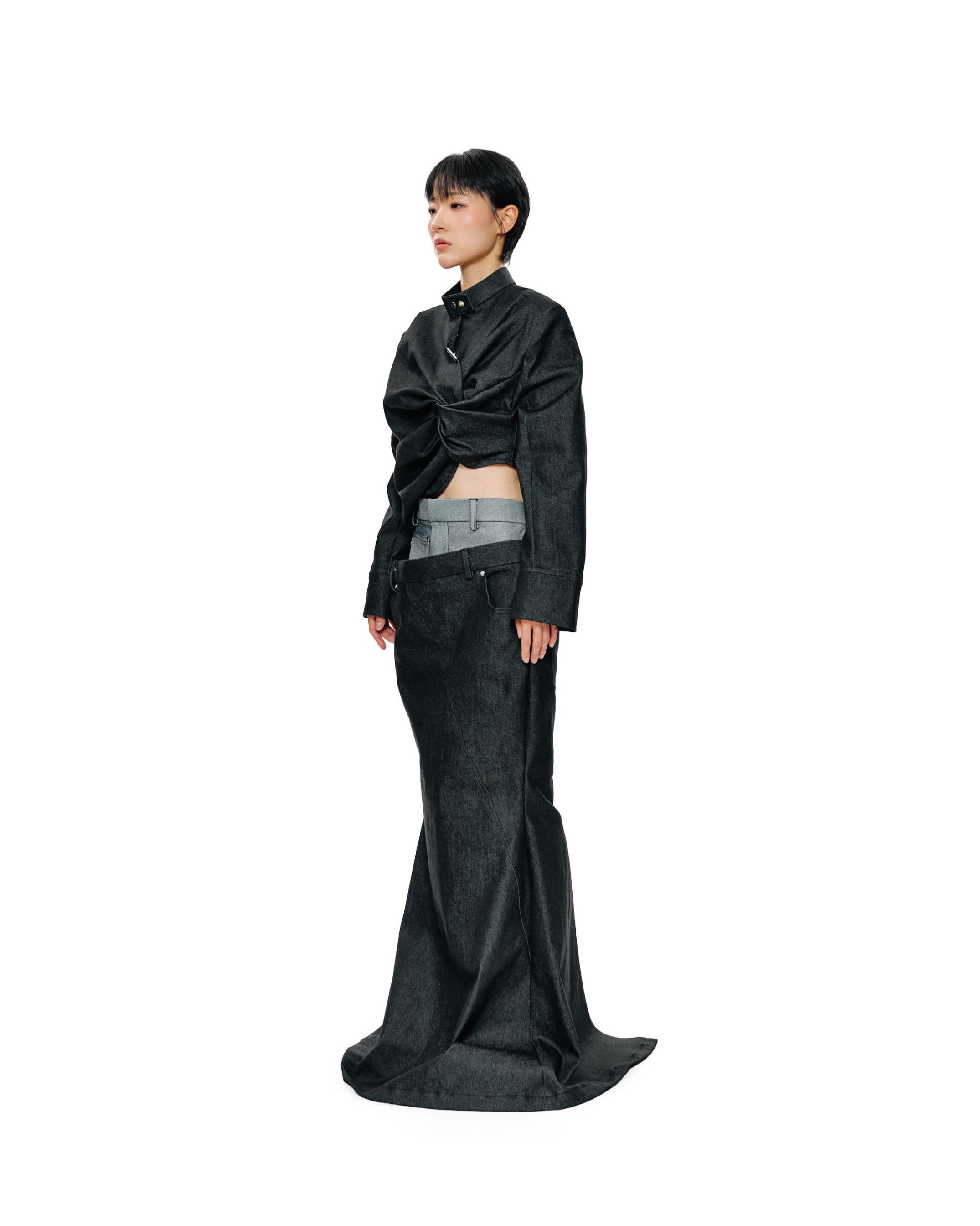 VOID JACKET - BLACK
