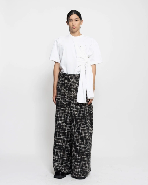 Image of MAZE OVERSIZE TEES - WHITE