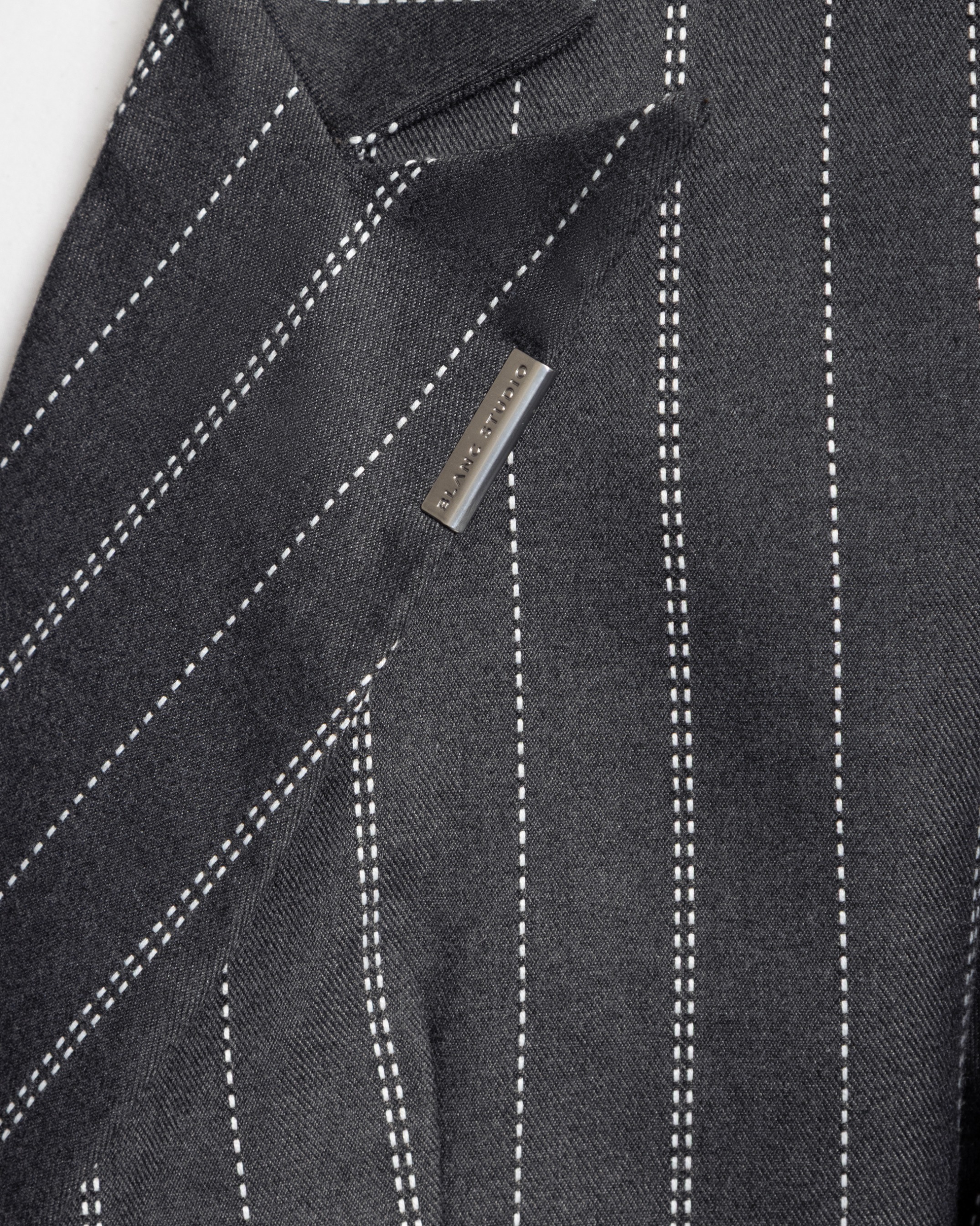 SLAB STRUCTURED BLAZER - STRIPE