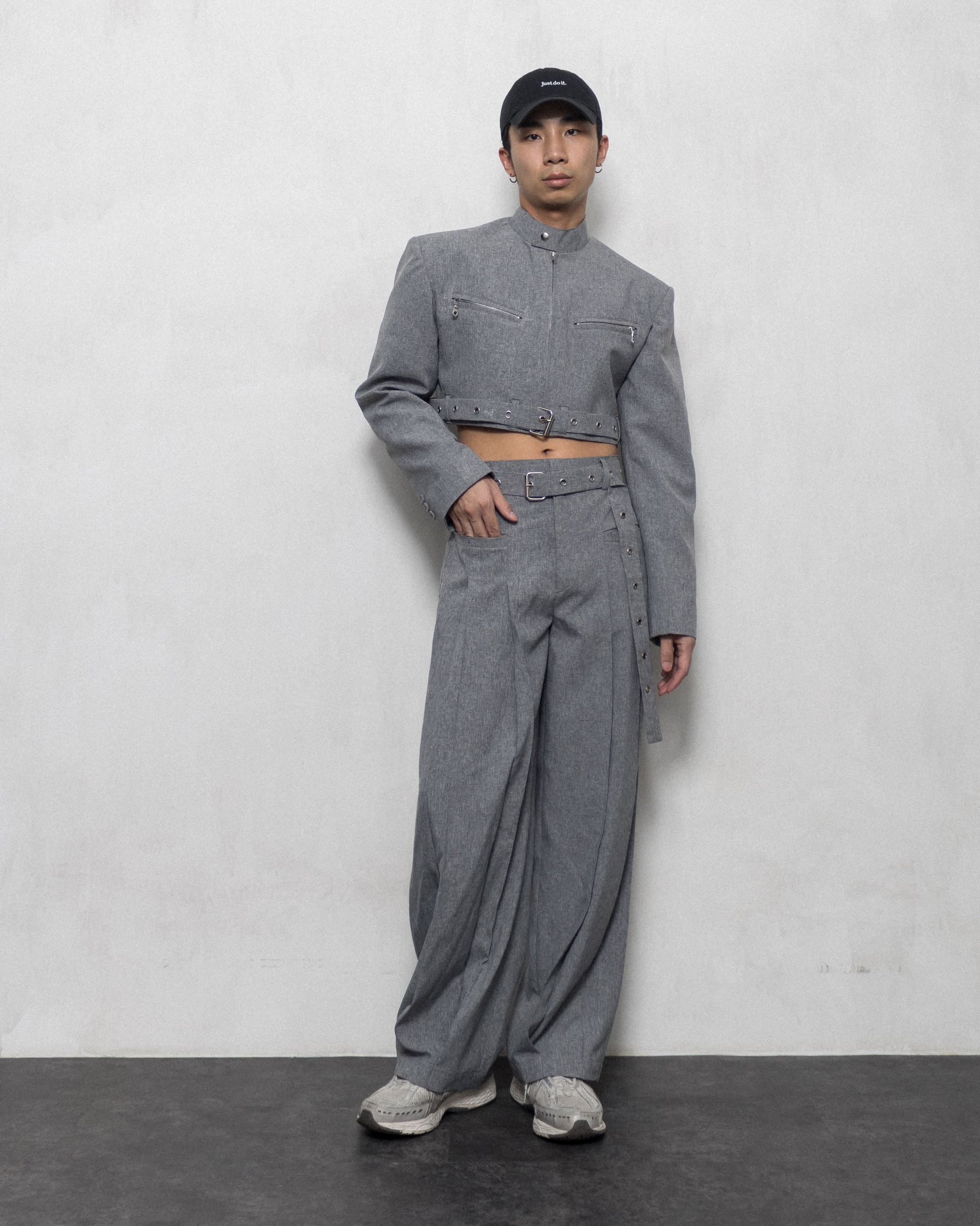 DOUBLE PLEATED TROUSERS
