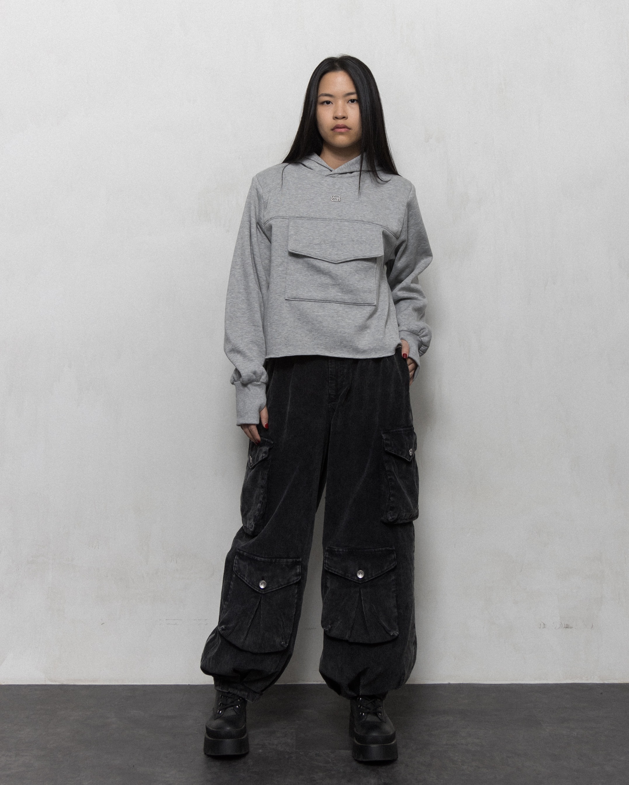 PADDED SQUARE HODDIE - LIGHT GRAY