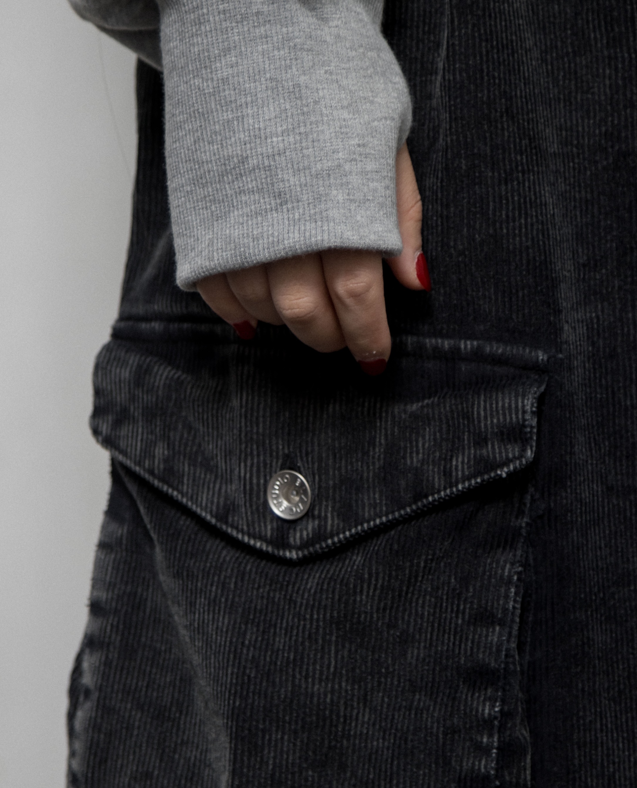 PADDED SQUARE HODDIE - LIGHT GRAY