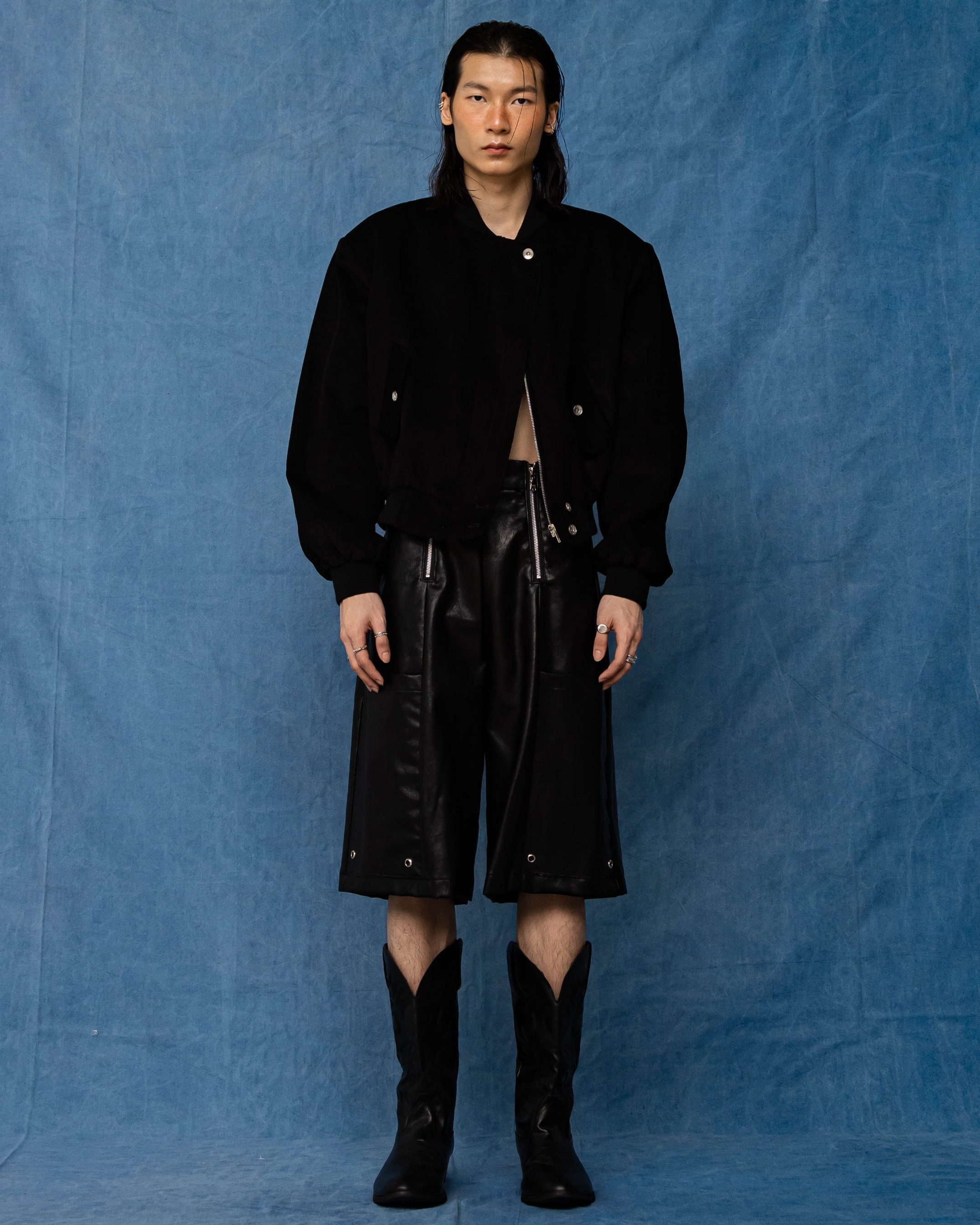 PADDED BOMBER JACKET - BLACK 