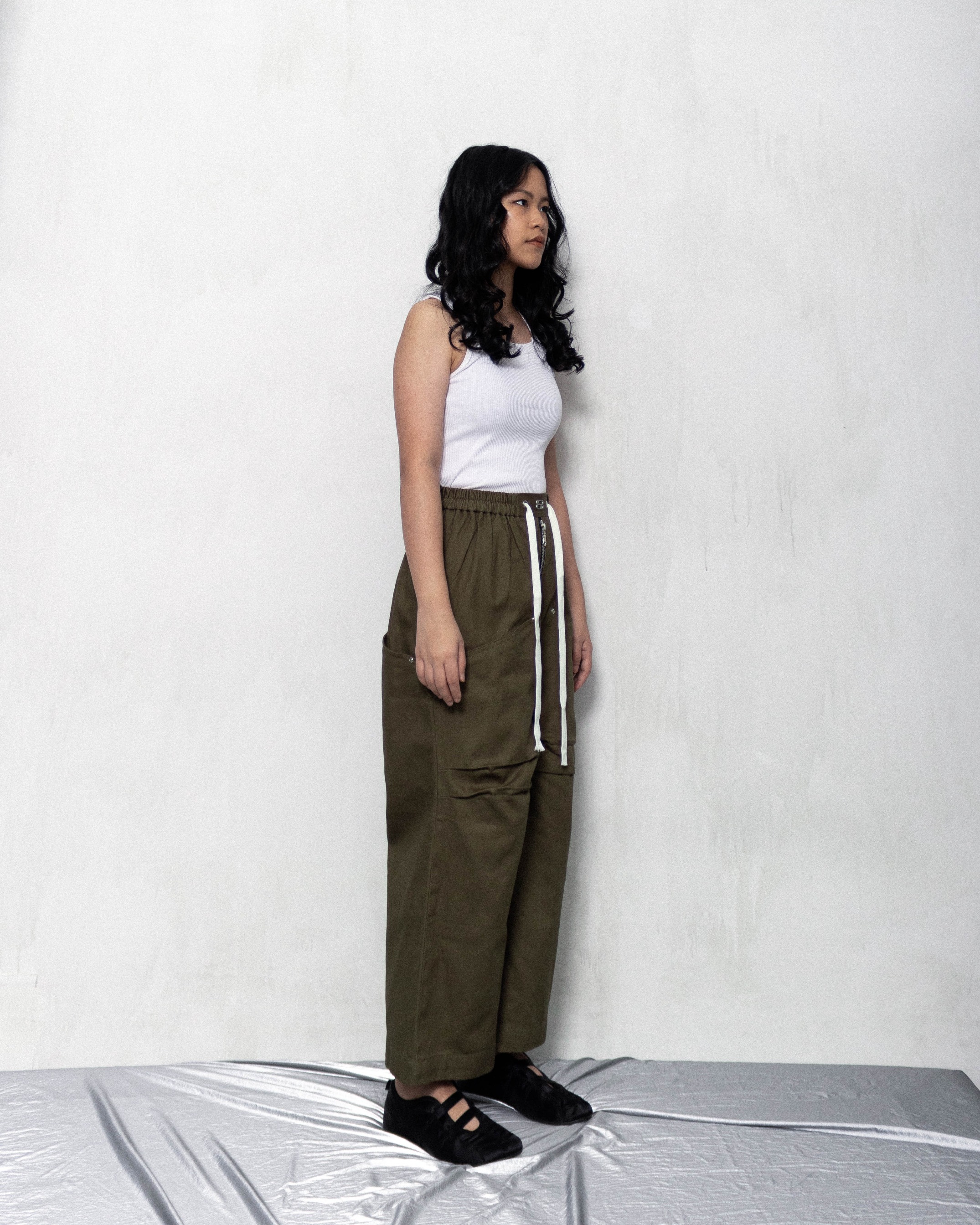 SYMETRY CARGO PANTS - ARMY 