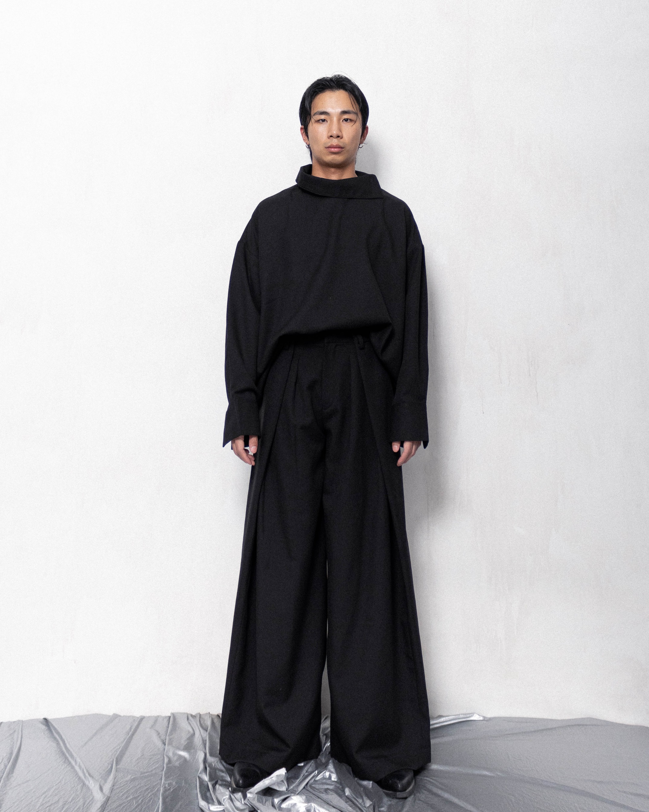 MAJOR OVERSIZE TOP - BLACK