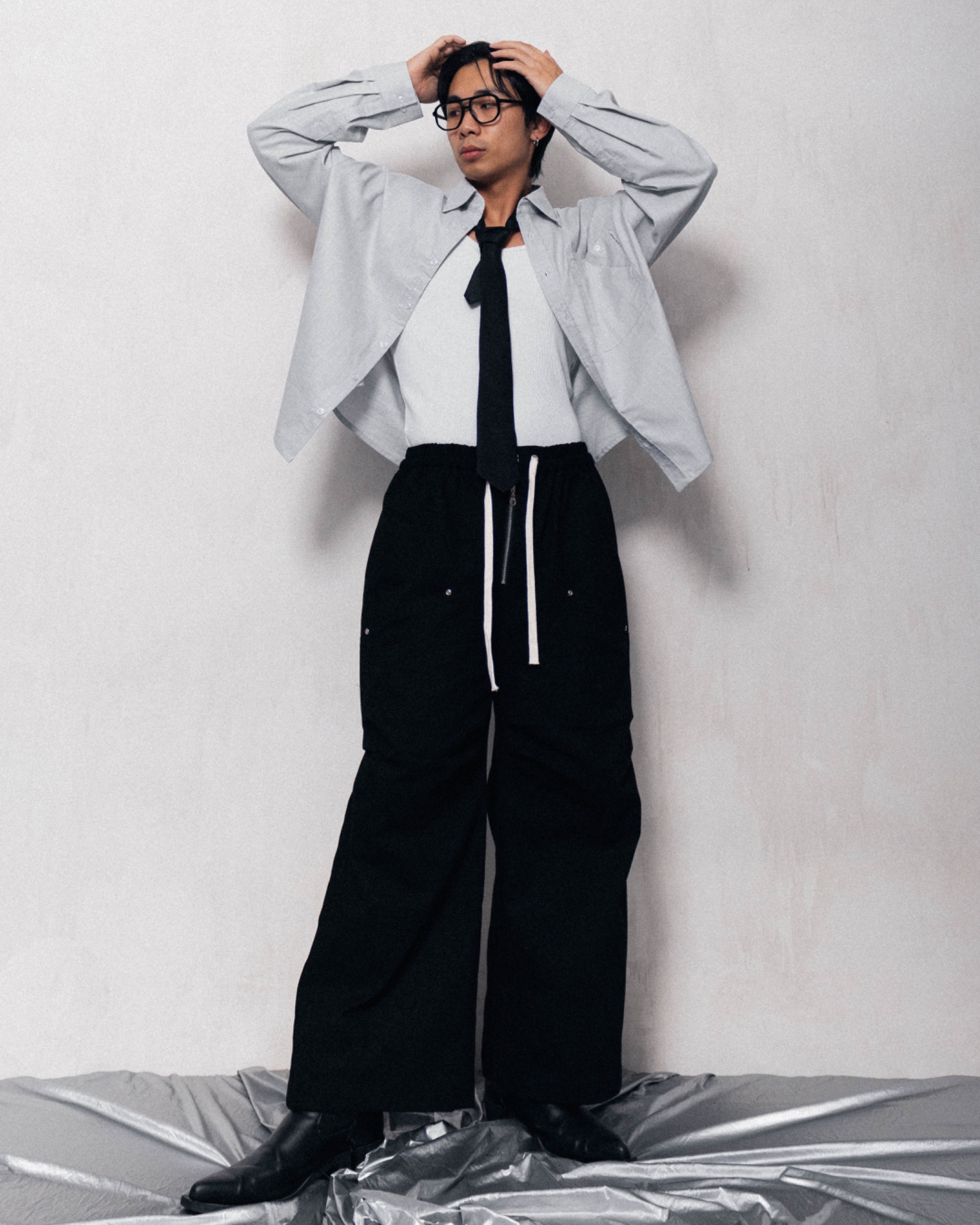 CUBICAL BOXY SHIRT - WHITE GRAY