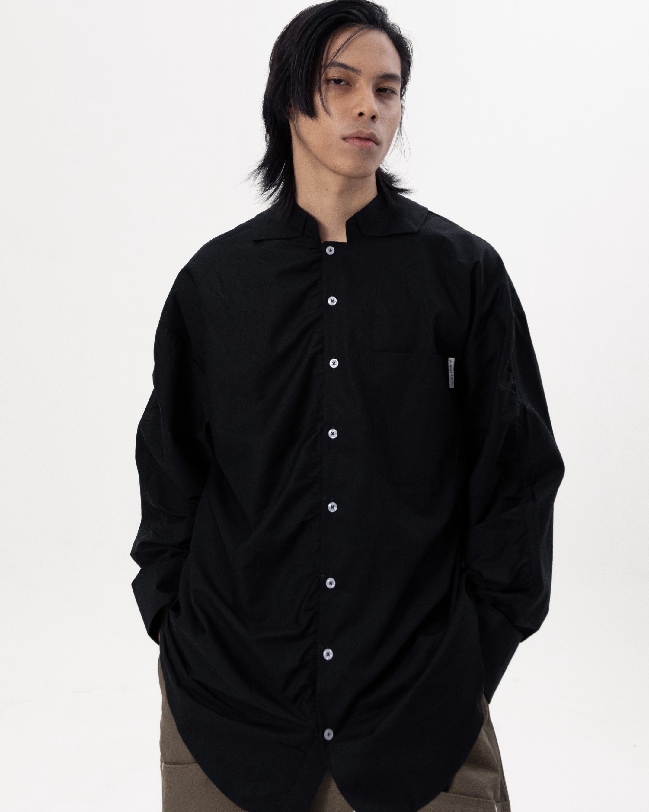 CONTRAST OVERSIZE SHIRT - BLACK