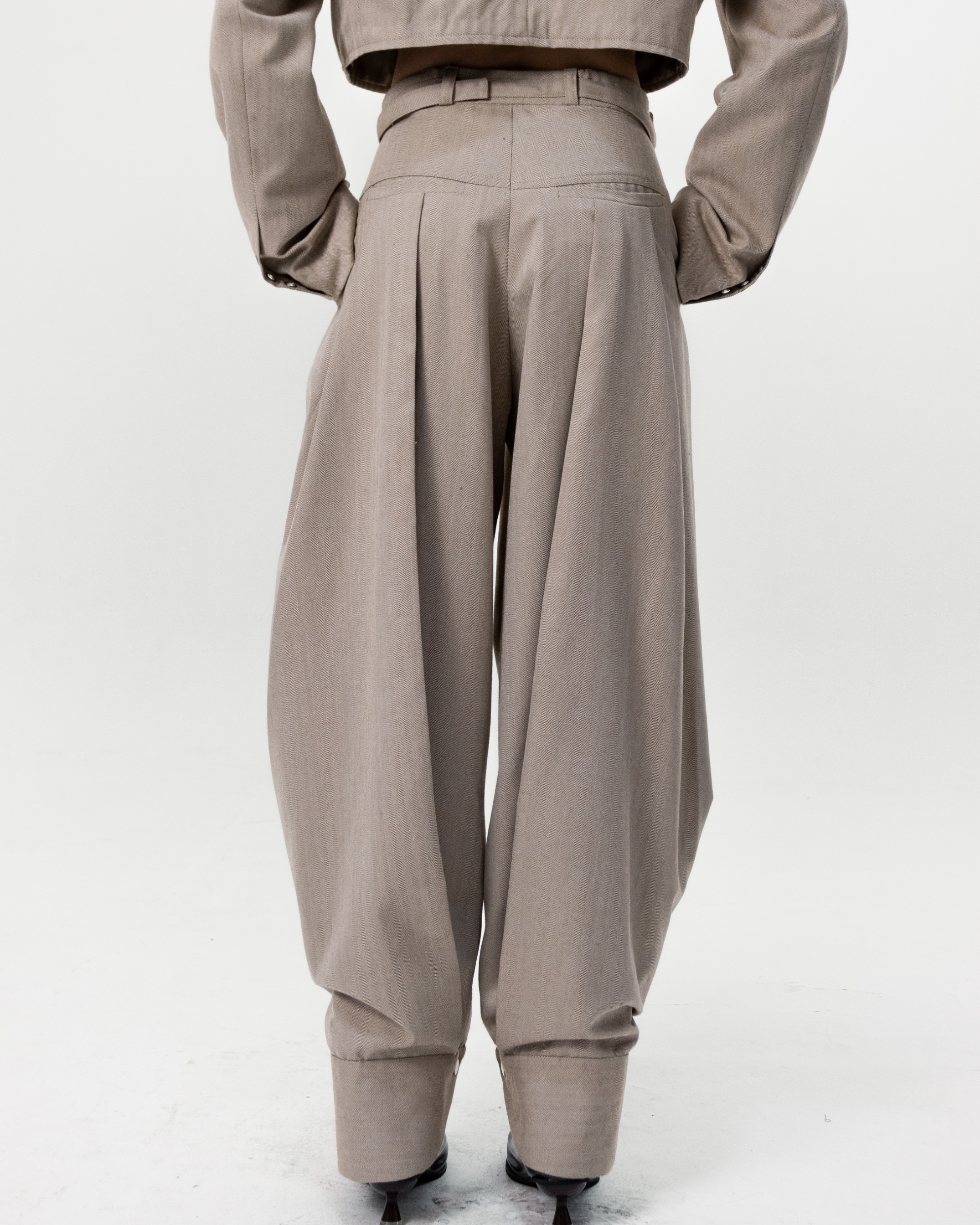 RANGER OVERPLEAT TROUSERS