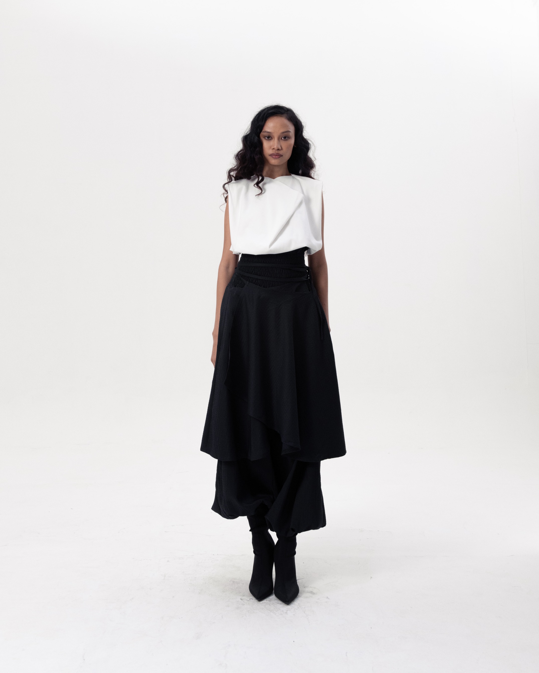 FOUNTAIN TOP - WHITE