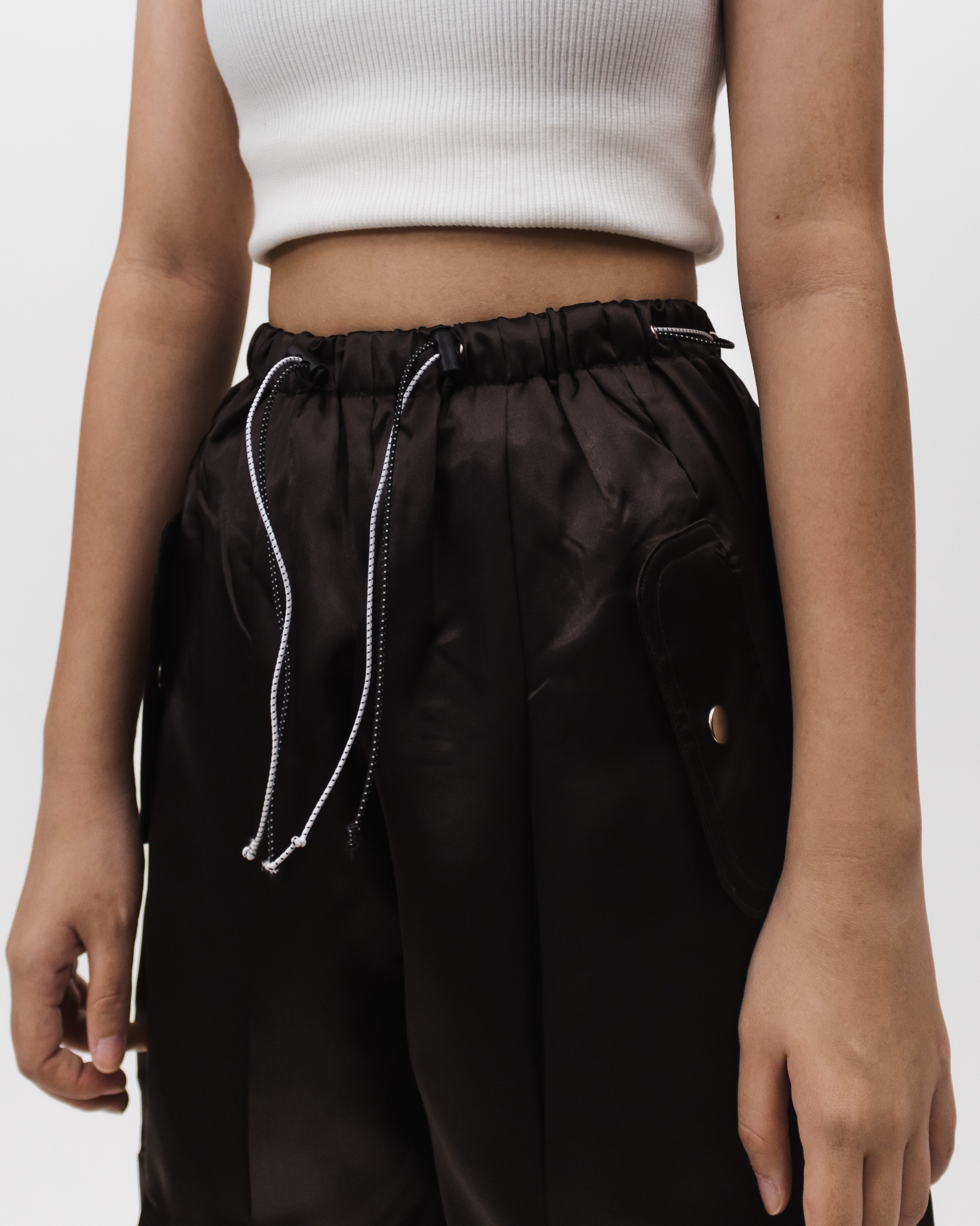 GATHER TRACK PANTS - GUN METAL