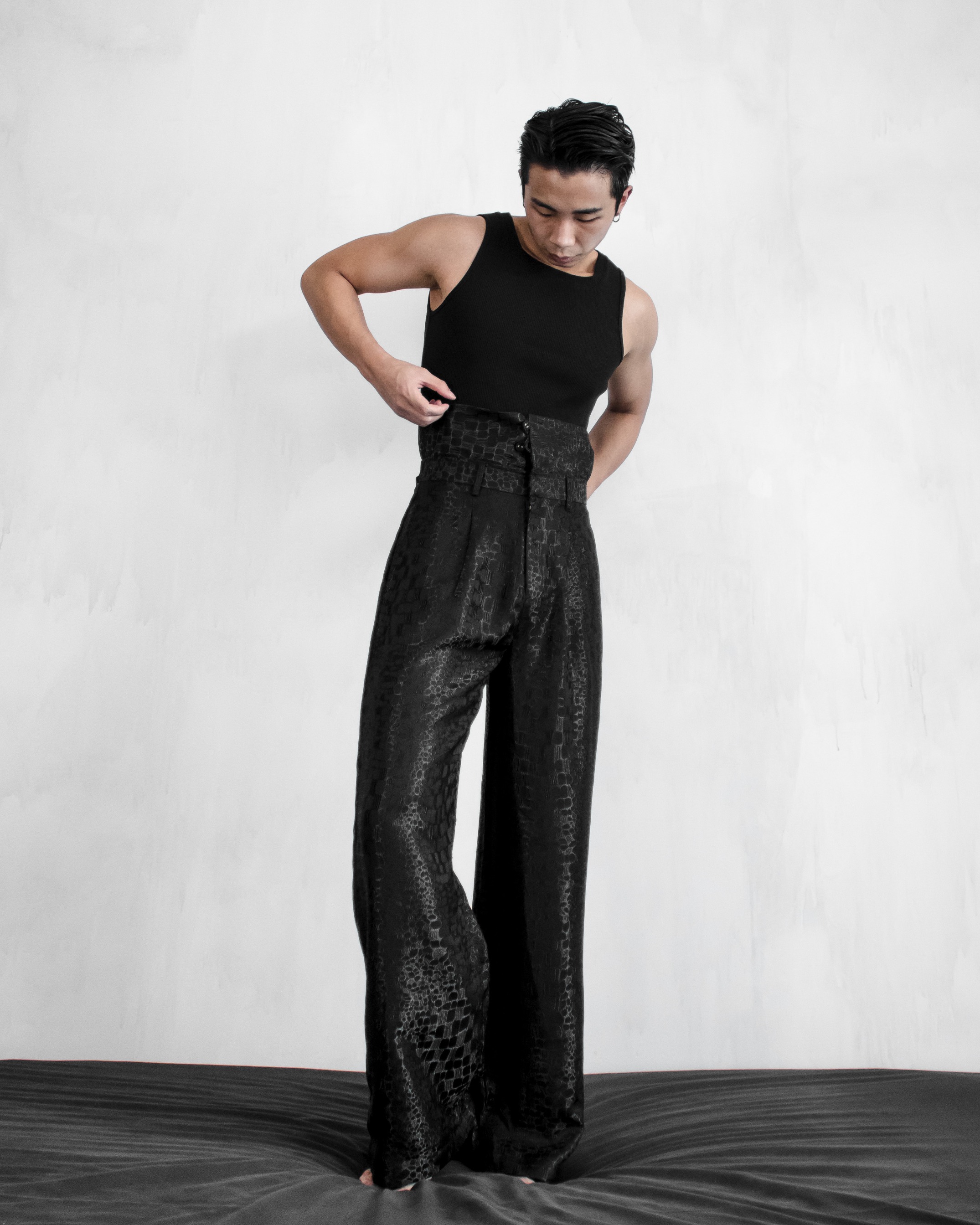FOLDED JACQUARD TROUSERS - BLACK