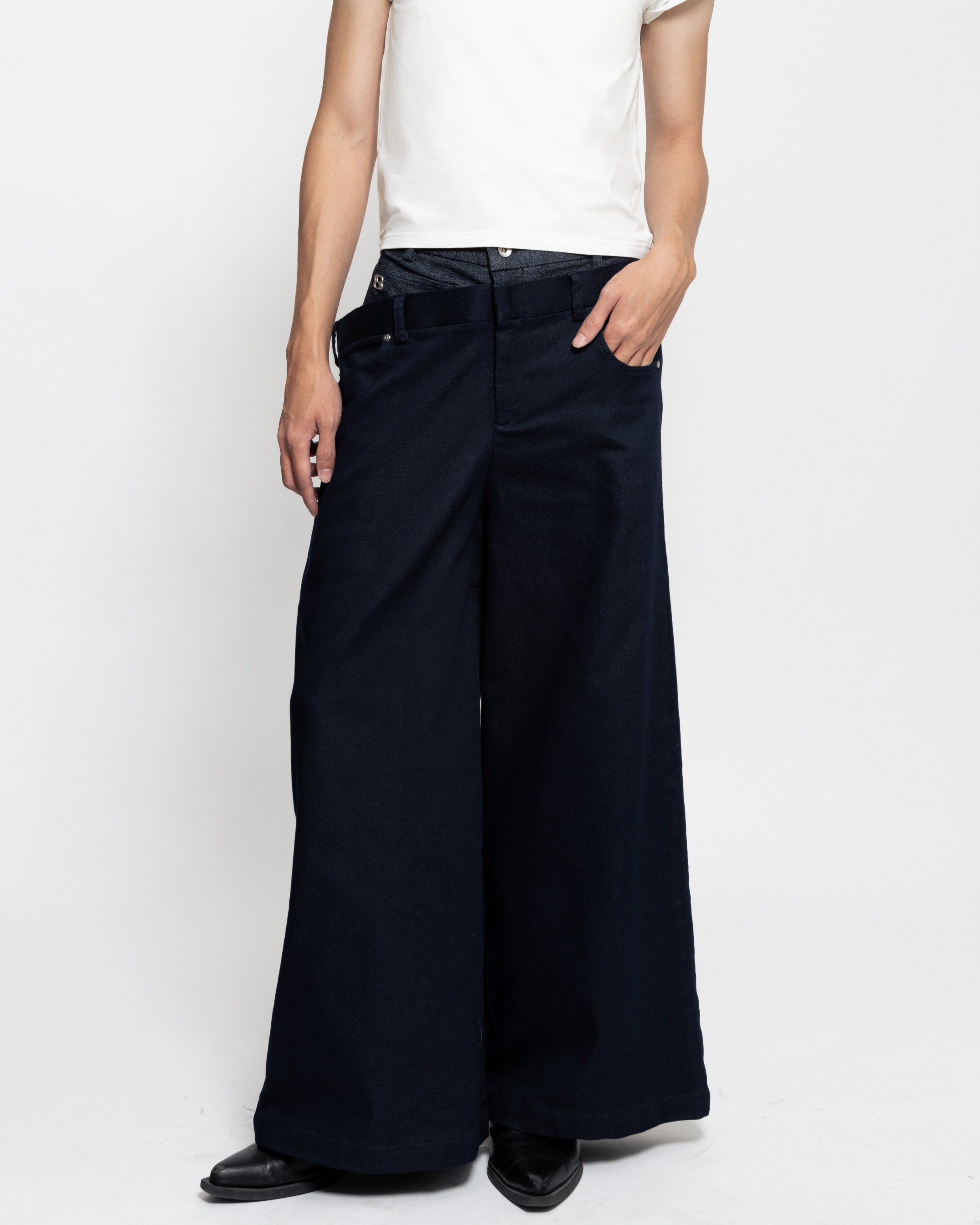 TILT TROUSERS