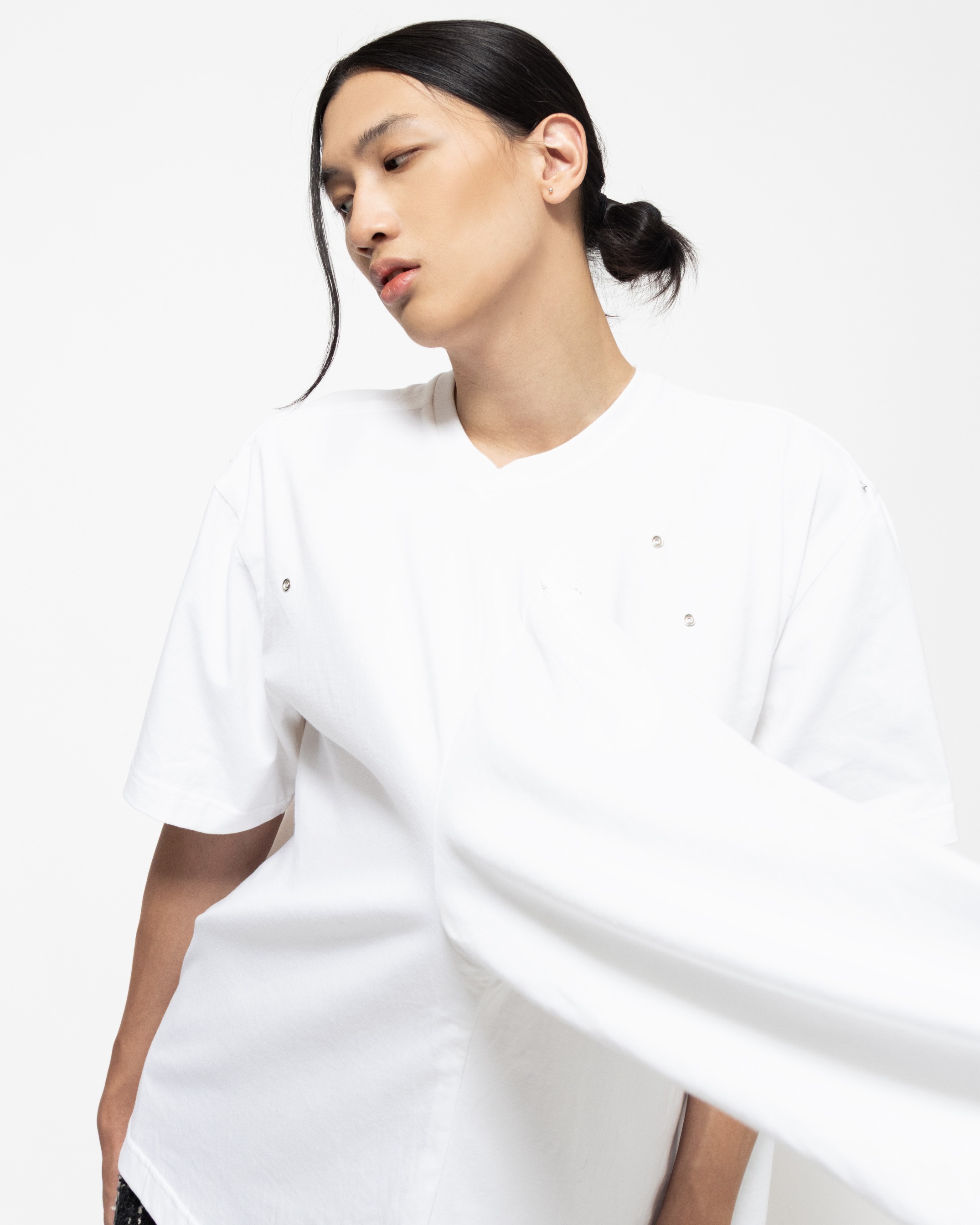 MAZE OVERSIZE TEES - WHITE