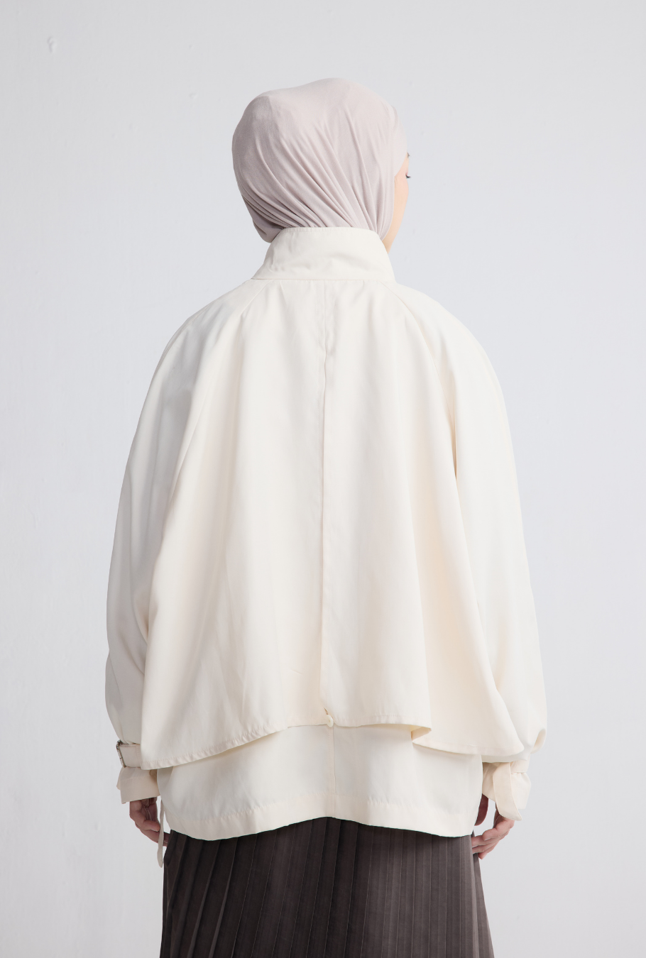 JANNU OUTER IVORY