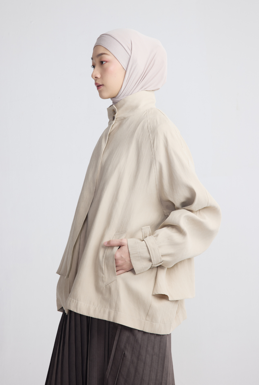 JANNU OUTER ALMOND