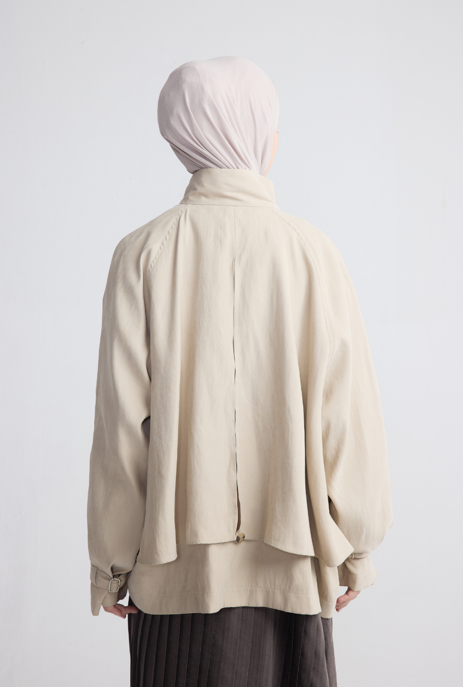 JANNU OUTER ALMOND