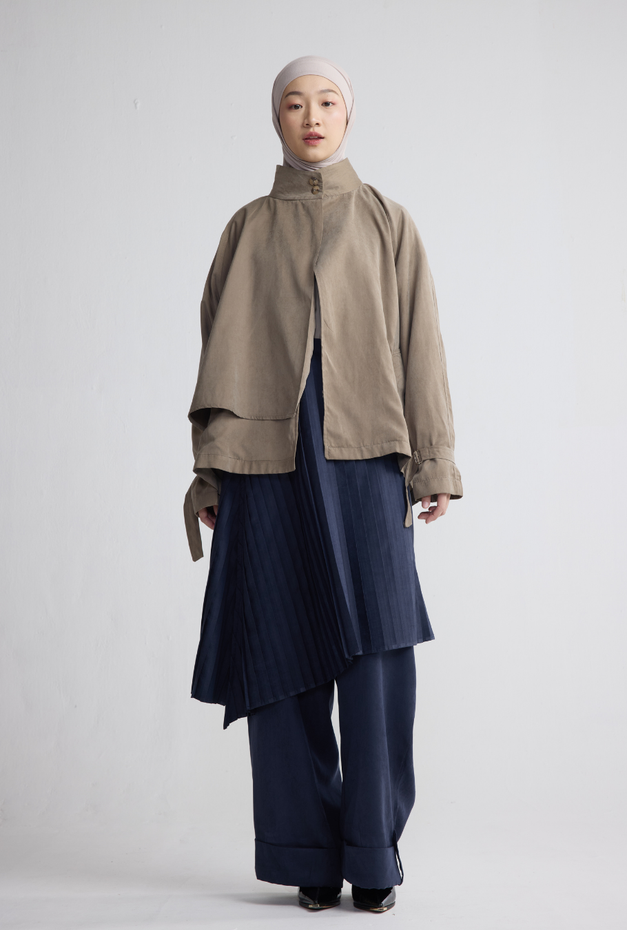 JANNU OUTER ASH BROWN