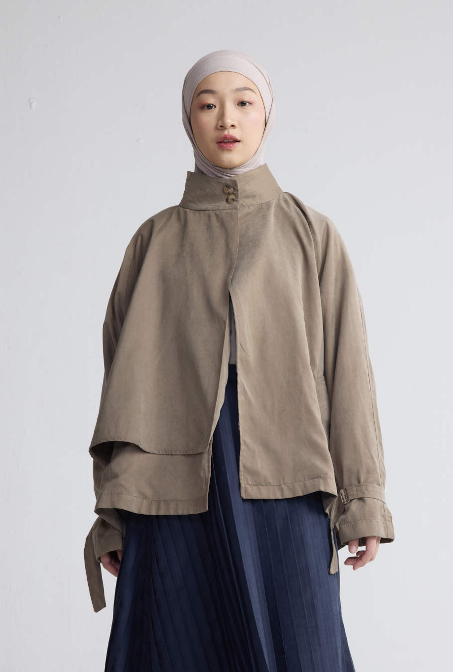 JANNU OUTER ASH BROWN