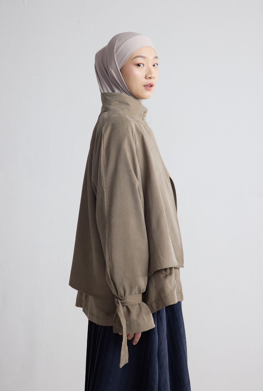 JANNU OUTER ASH BROWN