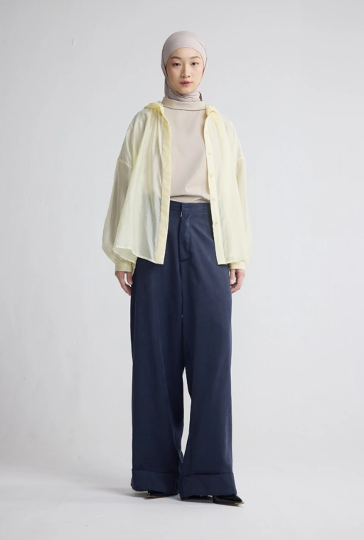 GUBI OUTER BUTTER