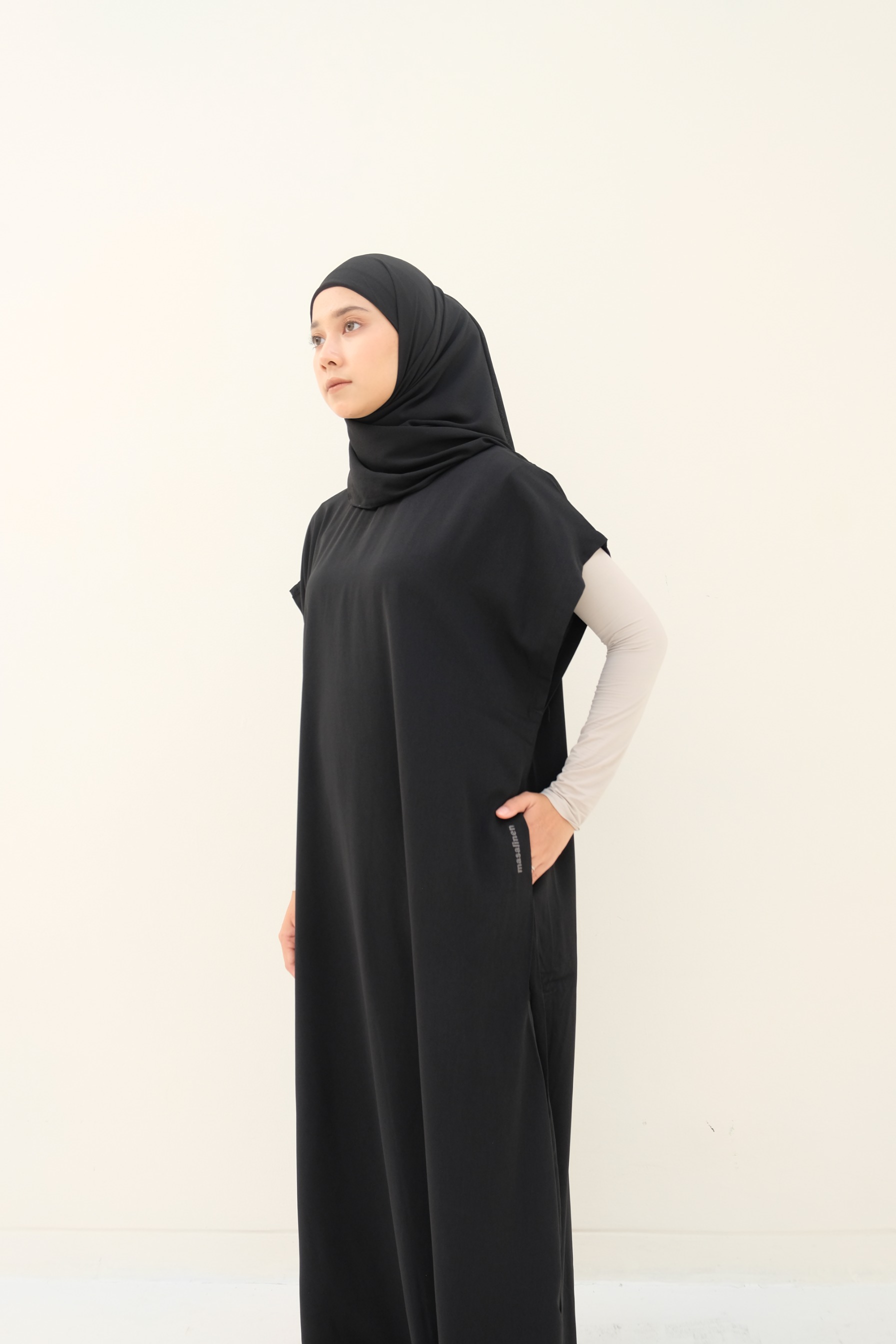 SAKI ABAYA INNER