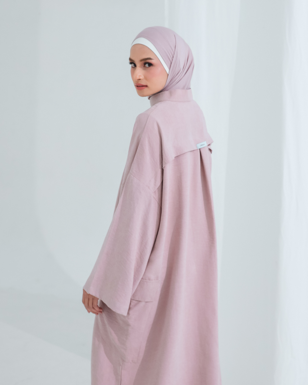 GUZE ABAYA