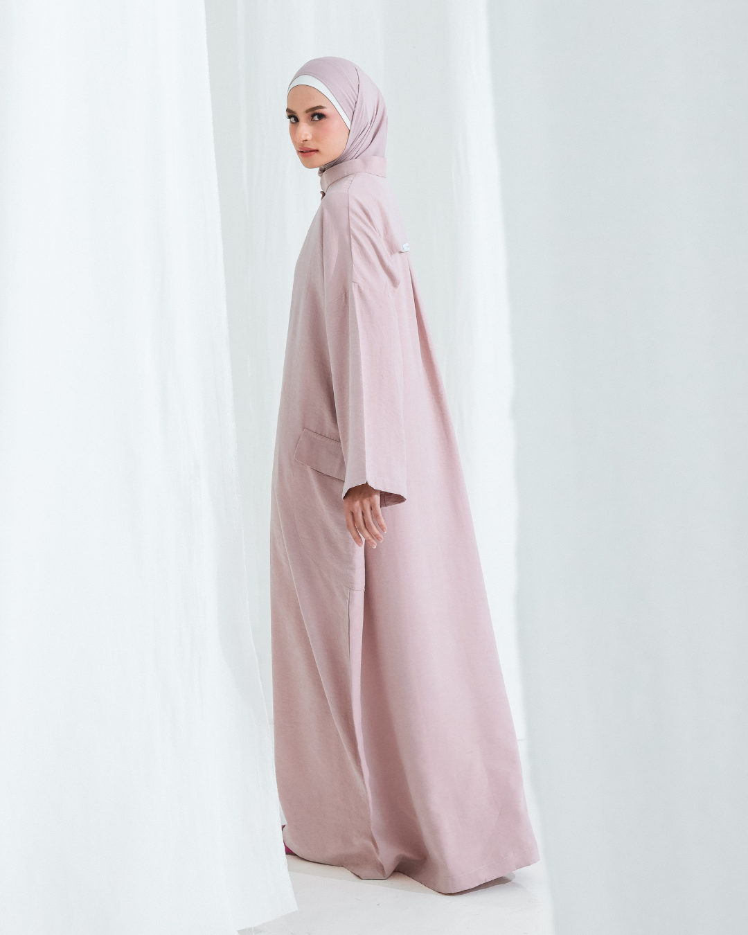 GUZE ABAYA