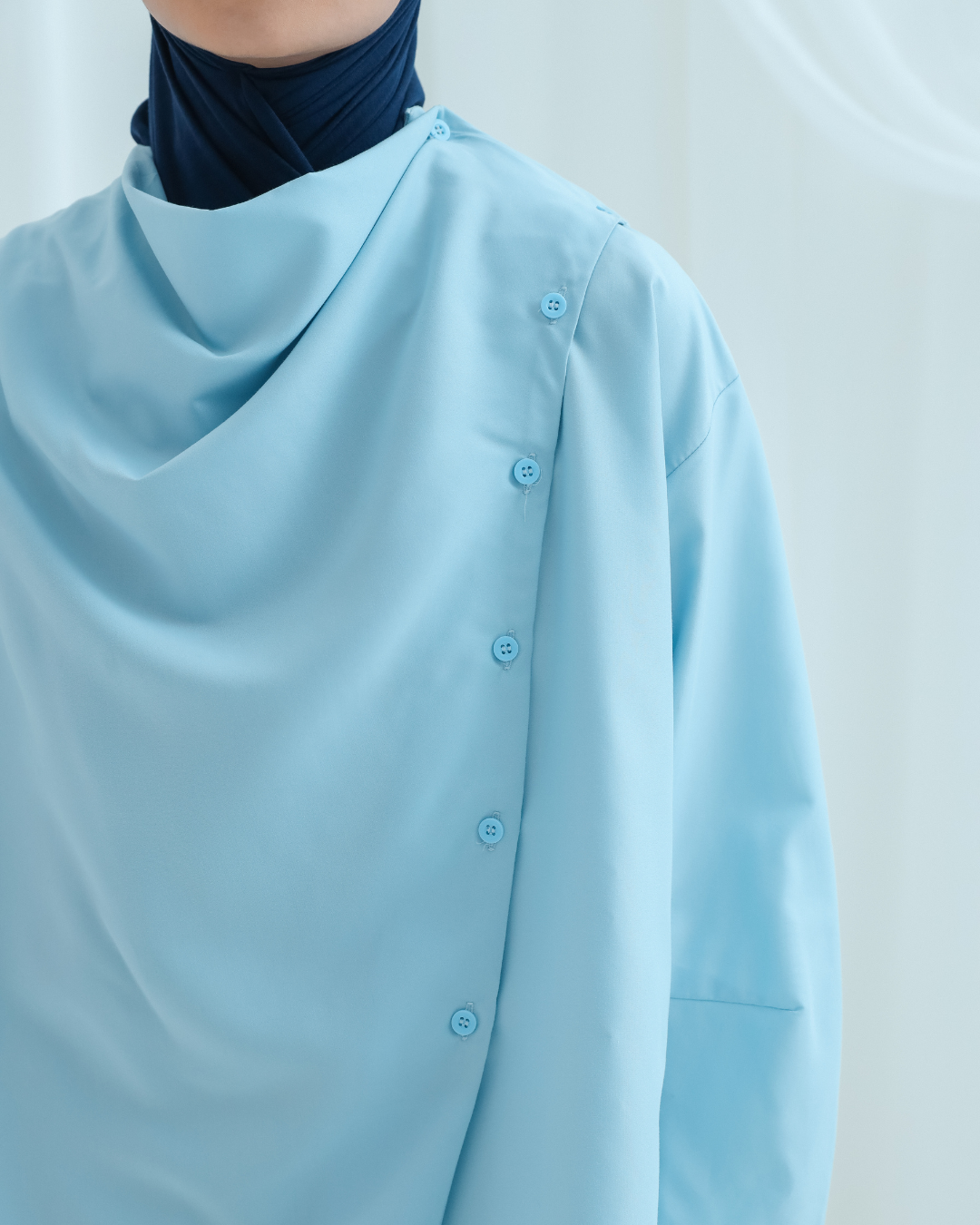 LOWI TOP
