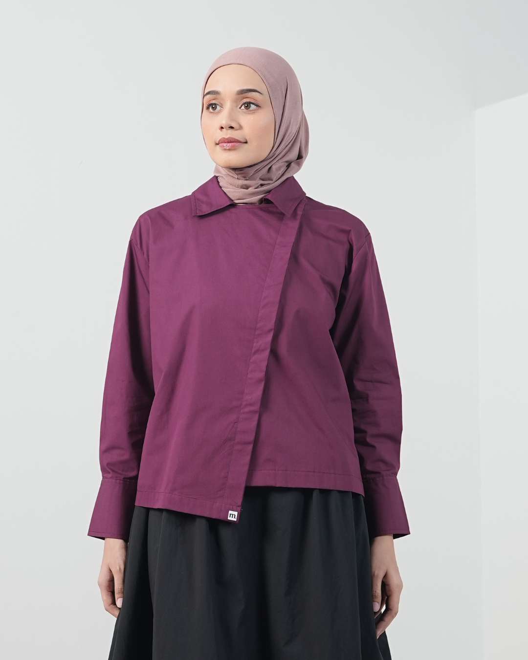 LUBNA TOP