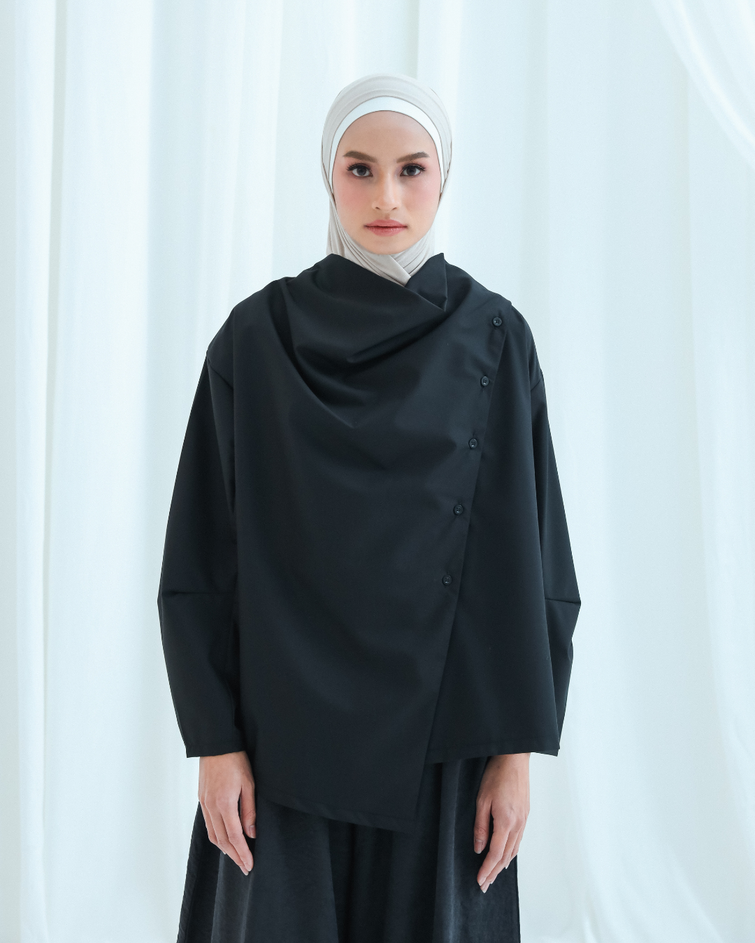 LOWI TOP