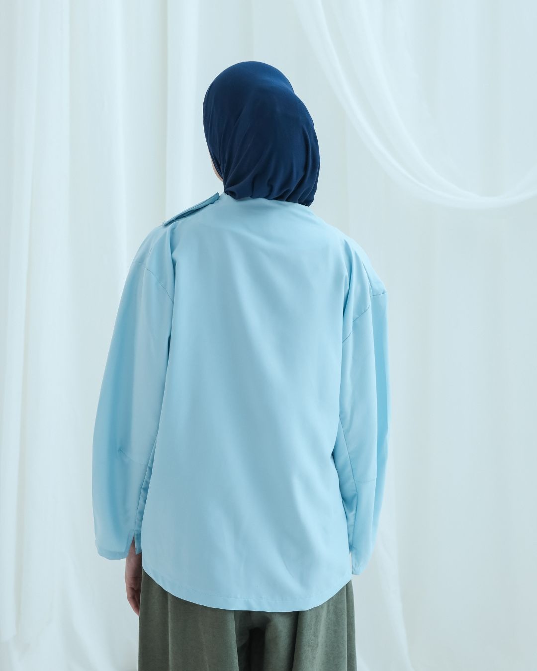 LOWI TOP SKY BLUE