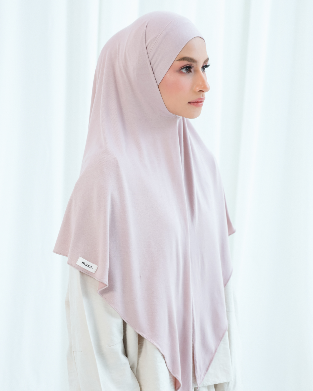 SARA KHIBAN