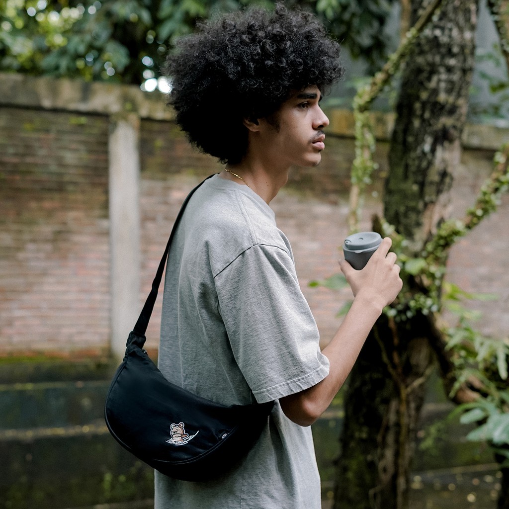 CRSL Omo Slingbag | Choose Characters | Tas Selempang