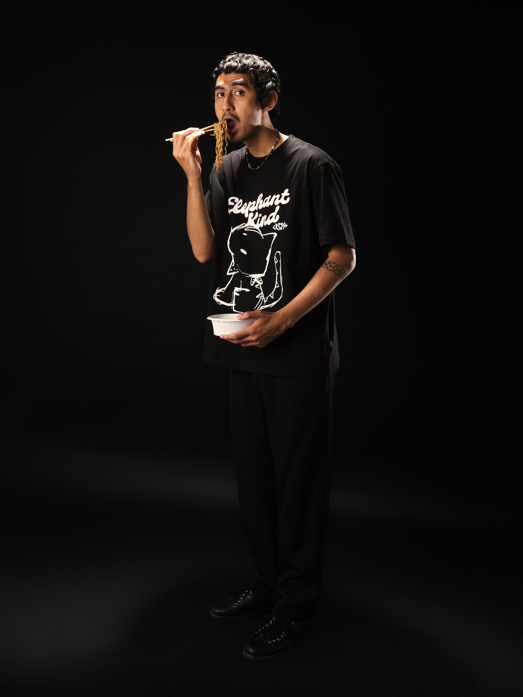 CRSL X ELEPHANT KIND BEE TEES BLACK