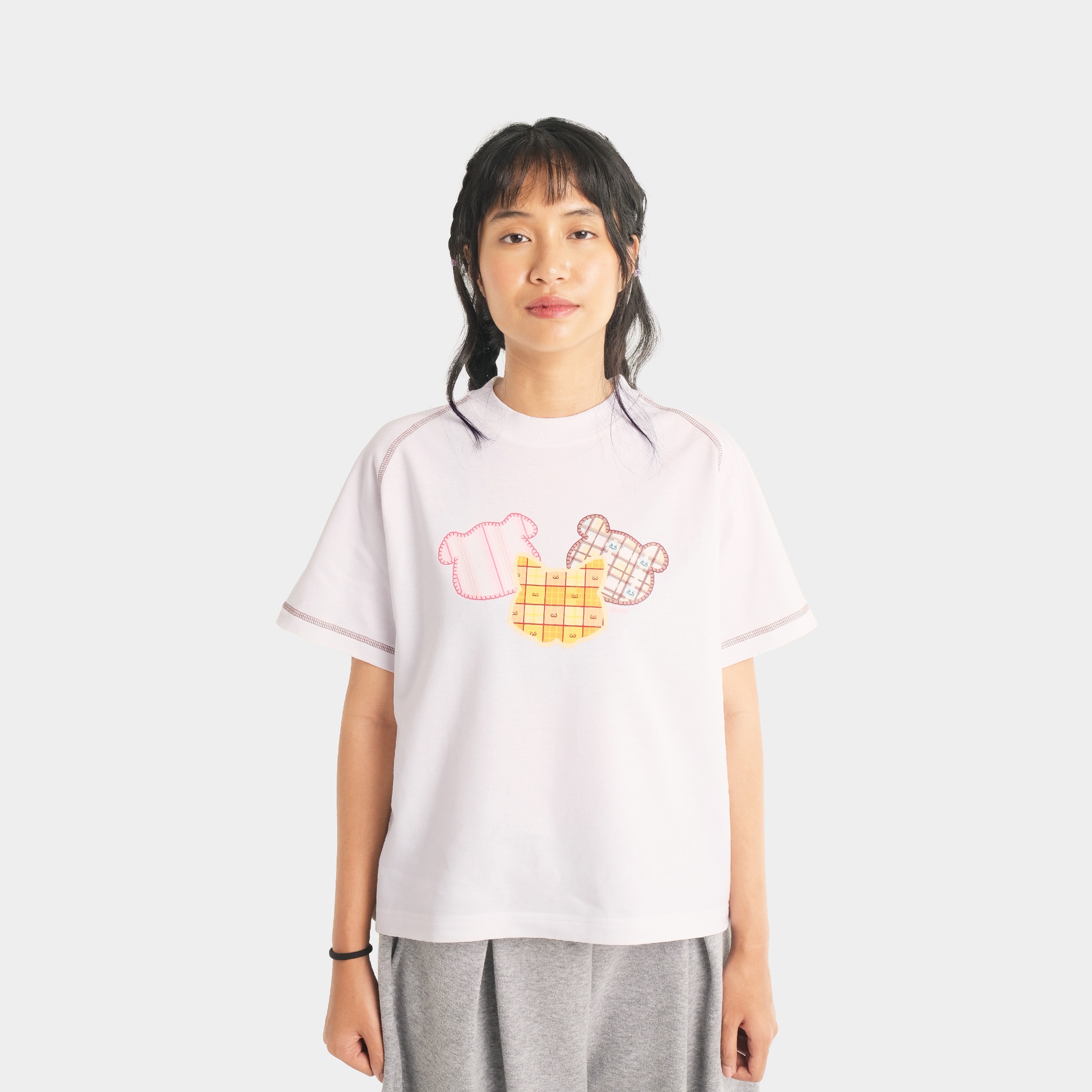 CRSL Clairo Tees White I T-shirt White Cotton | Boxy Fit Wanita Heavyweight | Kaos Sablon