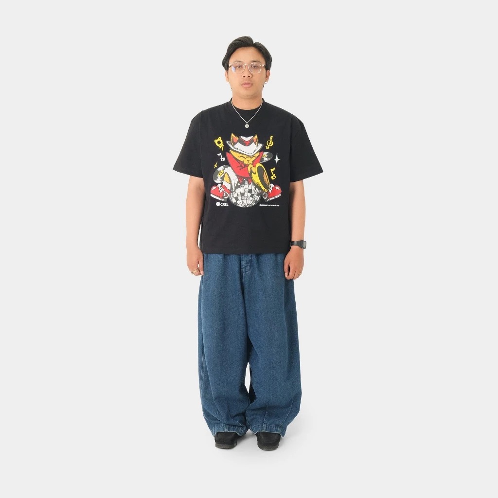 CRSL Jazzy Black Tees