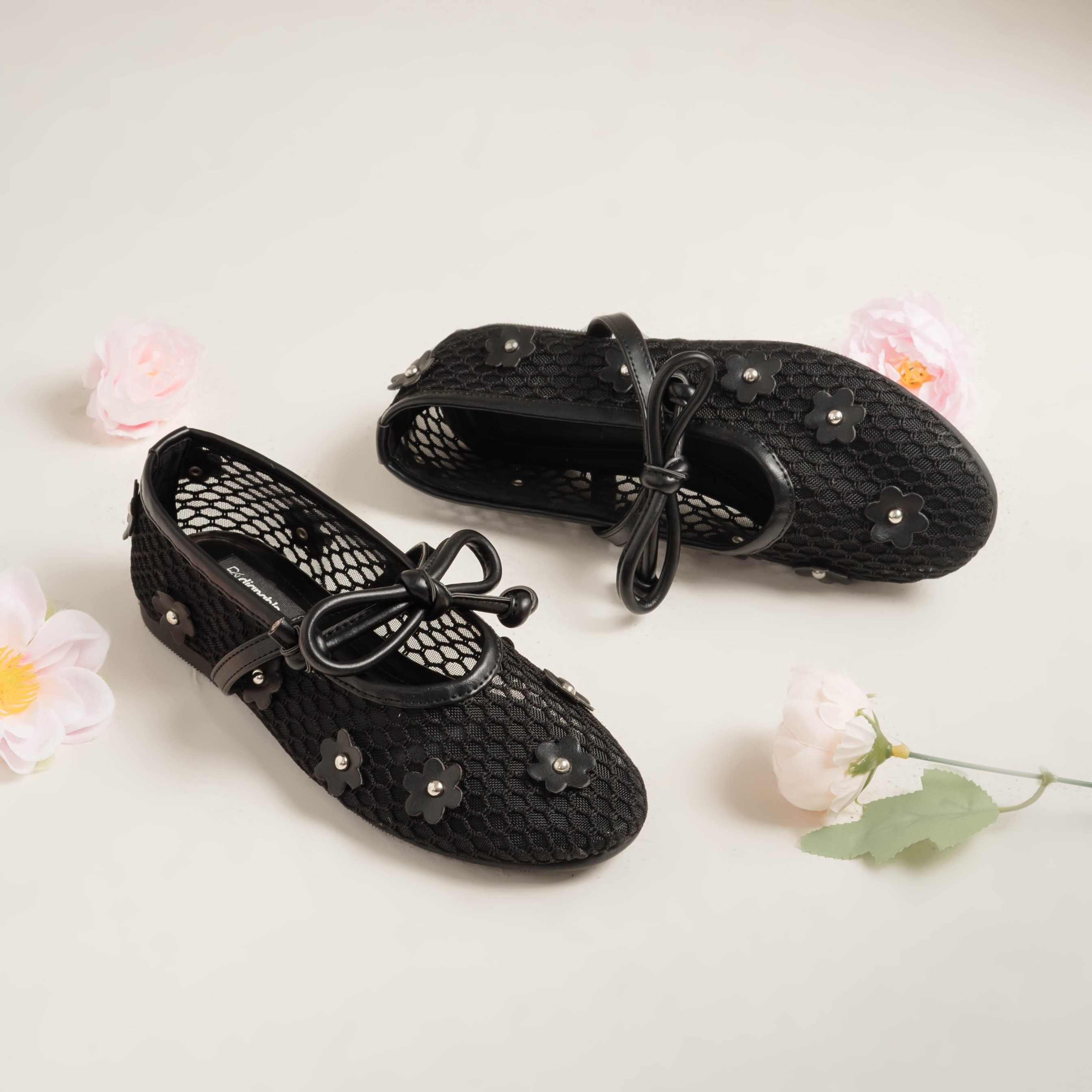 Deena Flat Shoes - Dianable