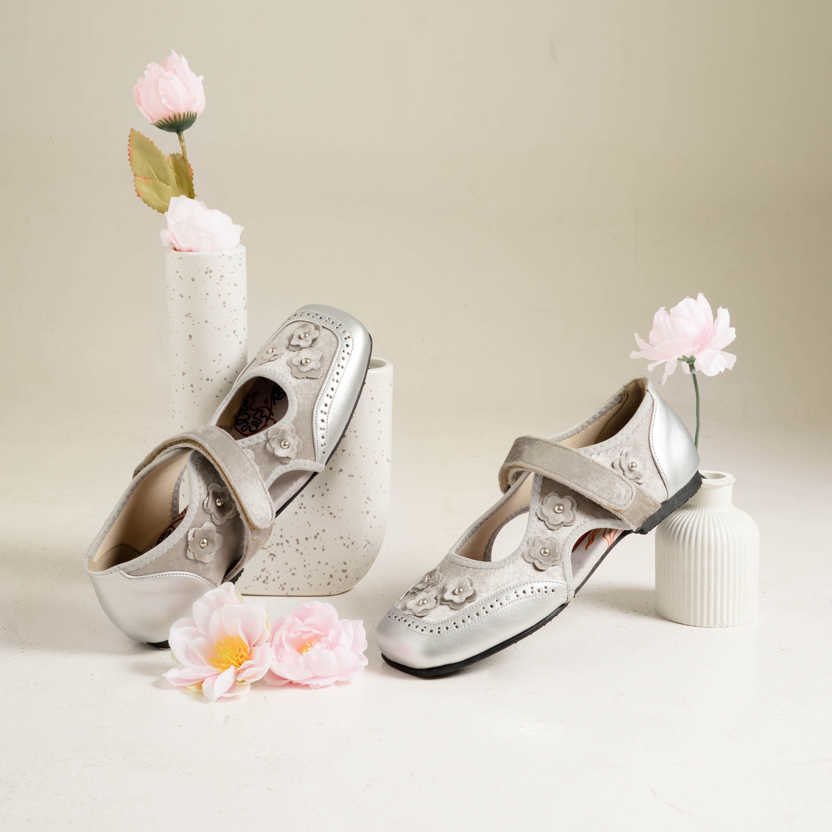 Stellar Flat Shoes Dianable X Nonaetal