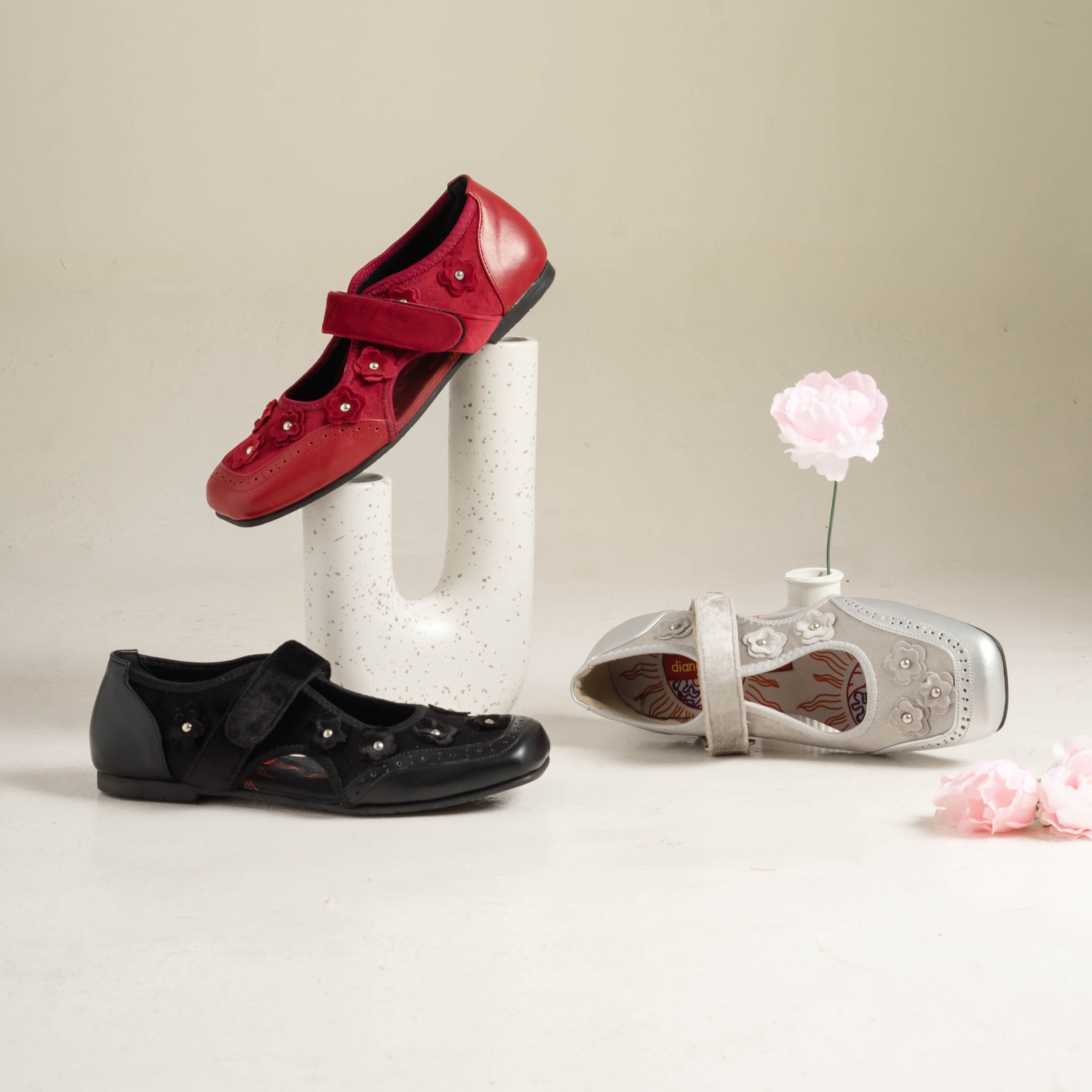 Stellar Flat Shoes Dianable X Nonaetal