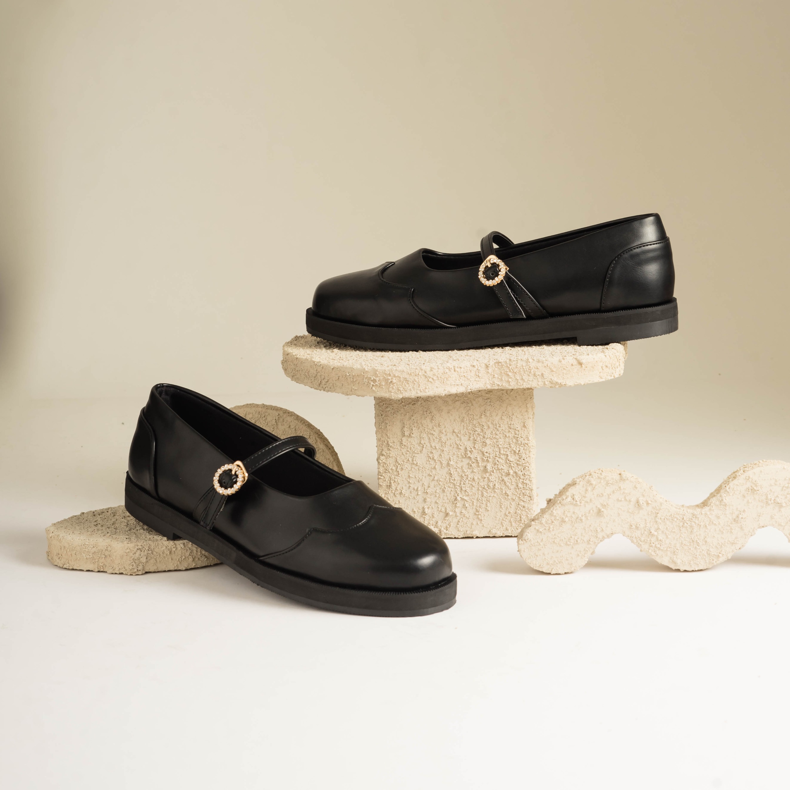 Ruby Loafers Shoes - Dianable