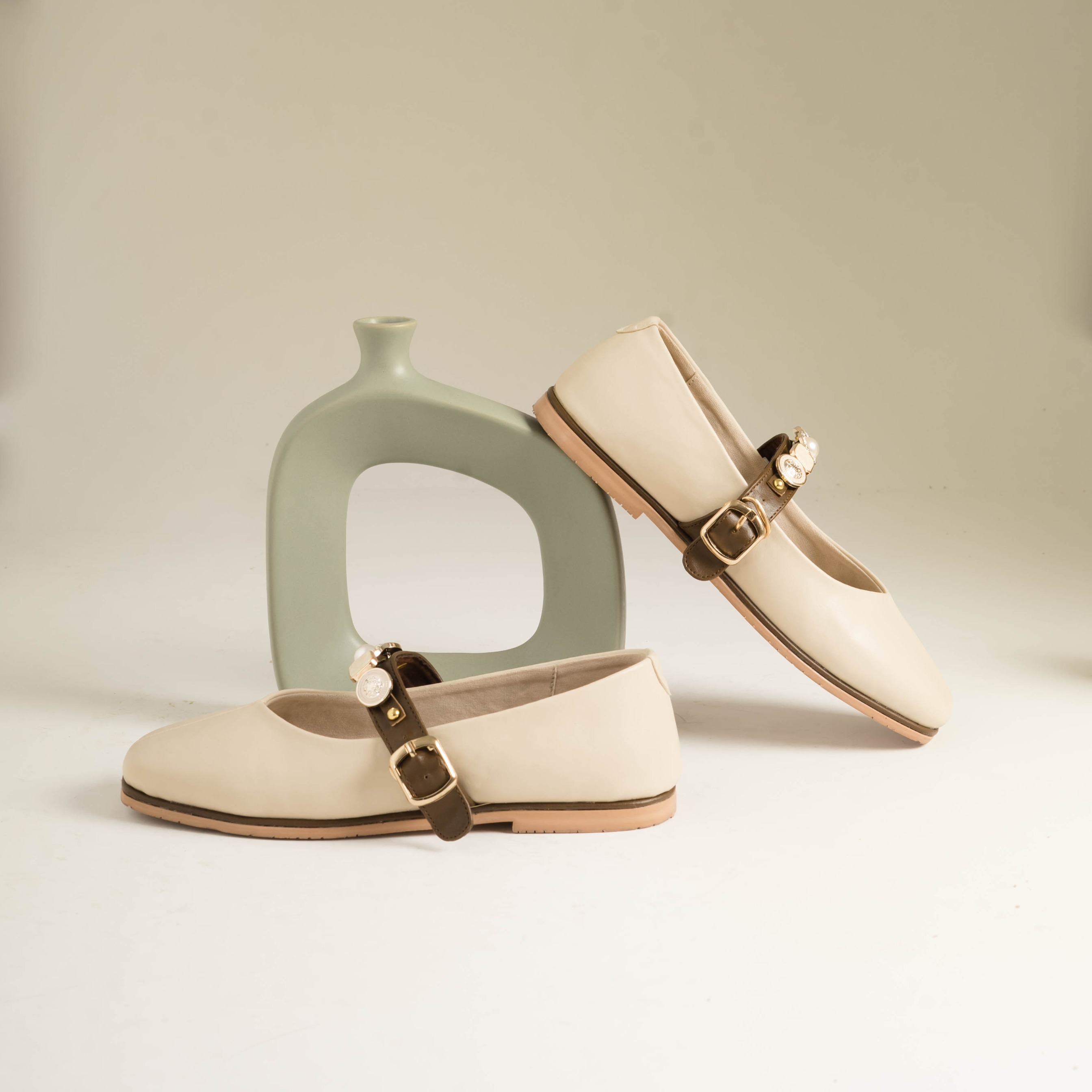 Nora Flat Shoes - Dianable