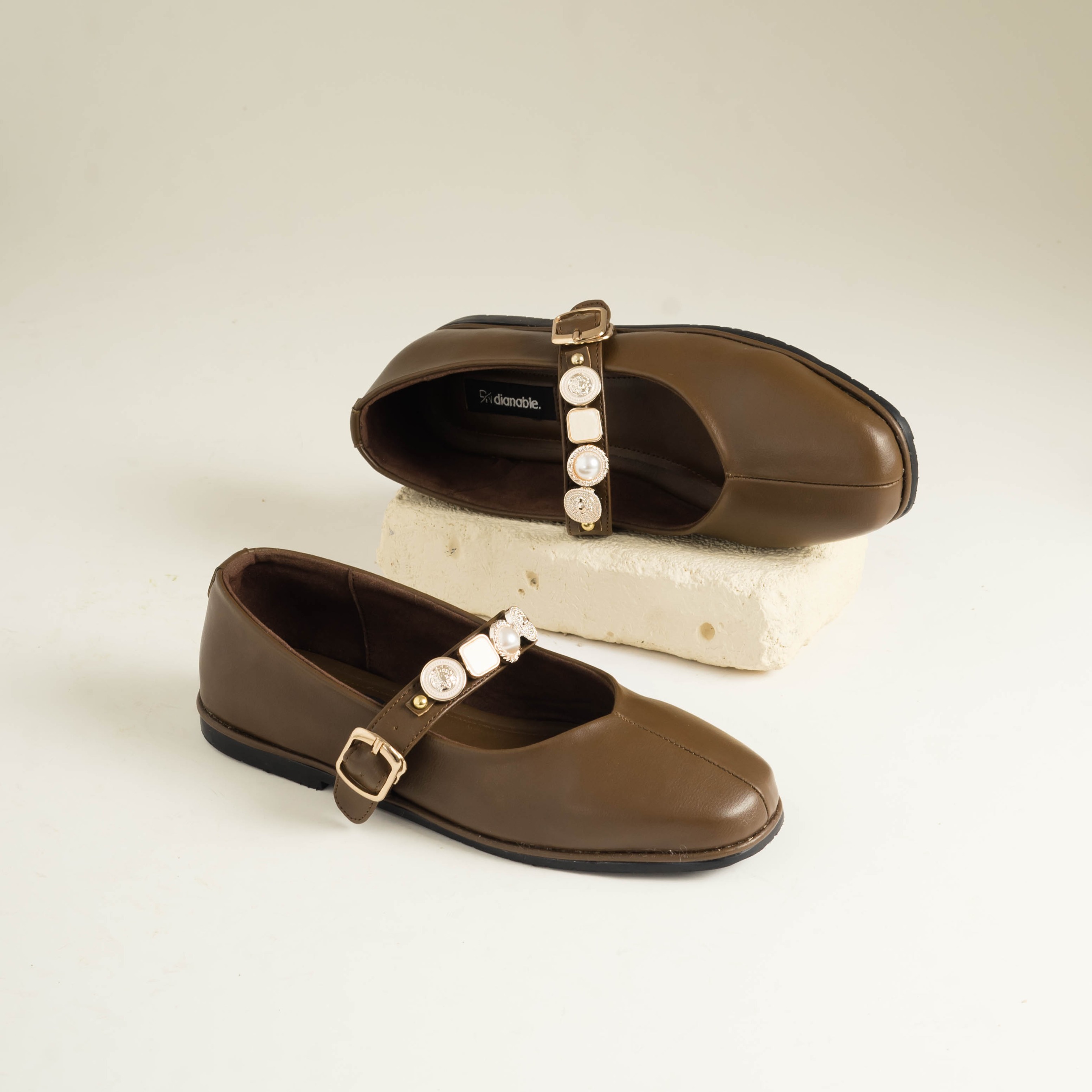 Nora Flat Shoes - Dianable