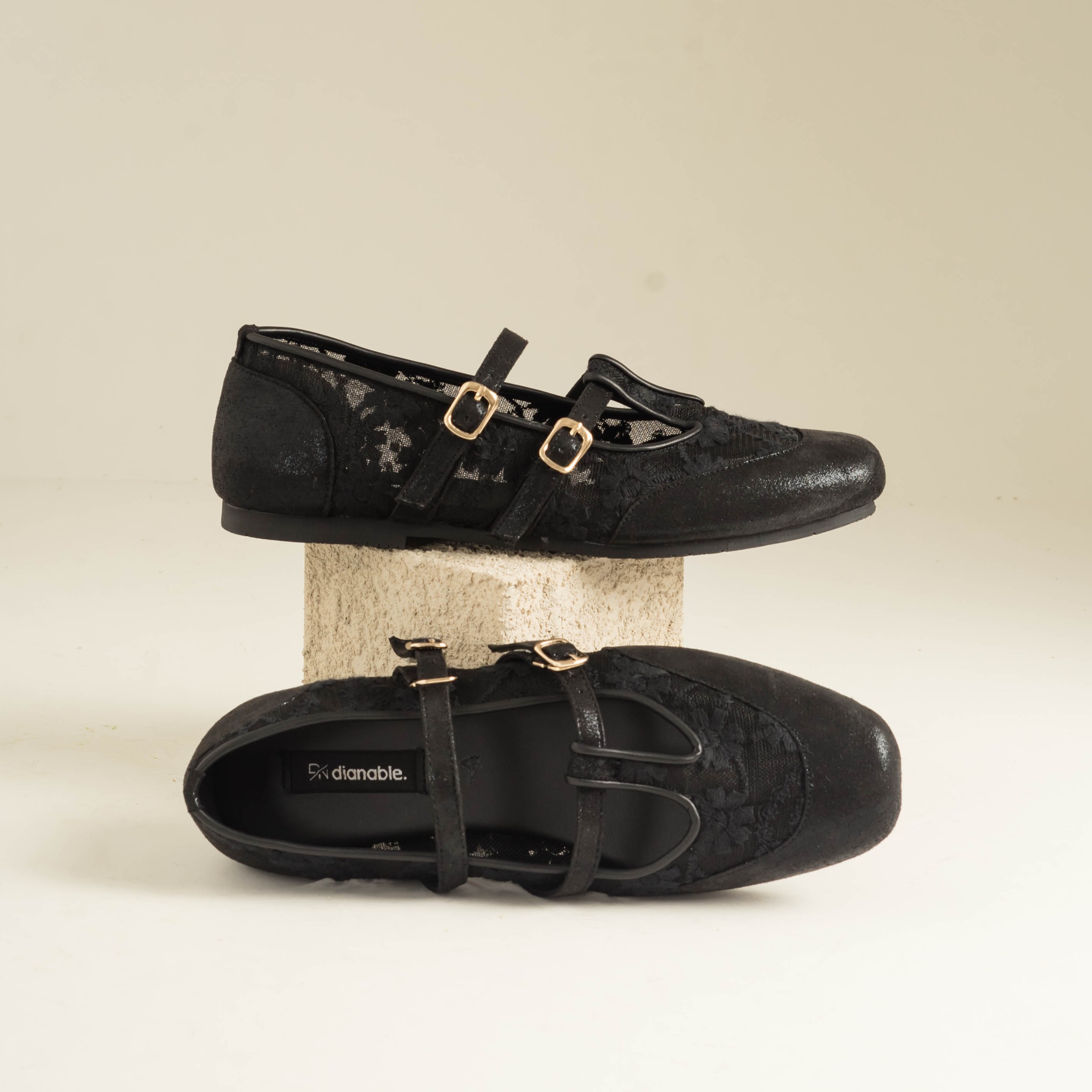 Faye Flat Shoes - Dianable