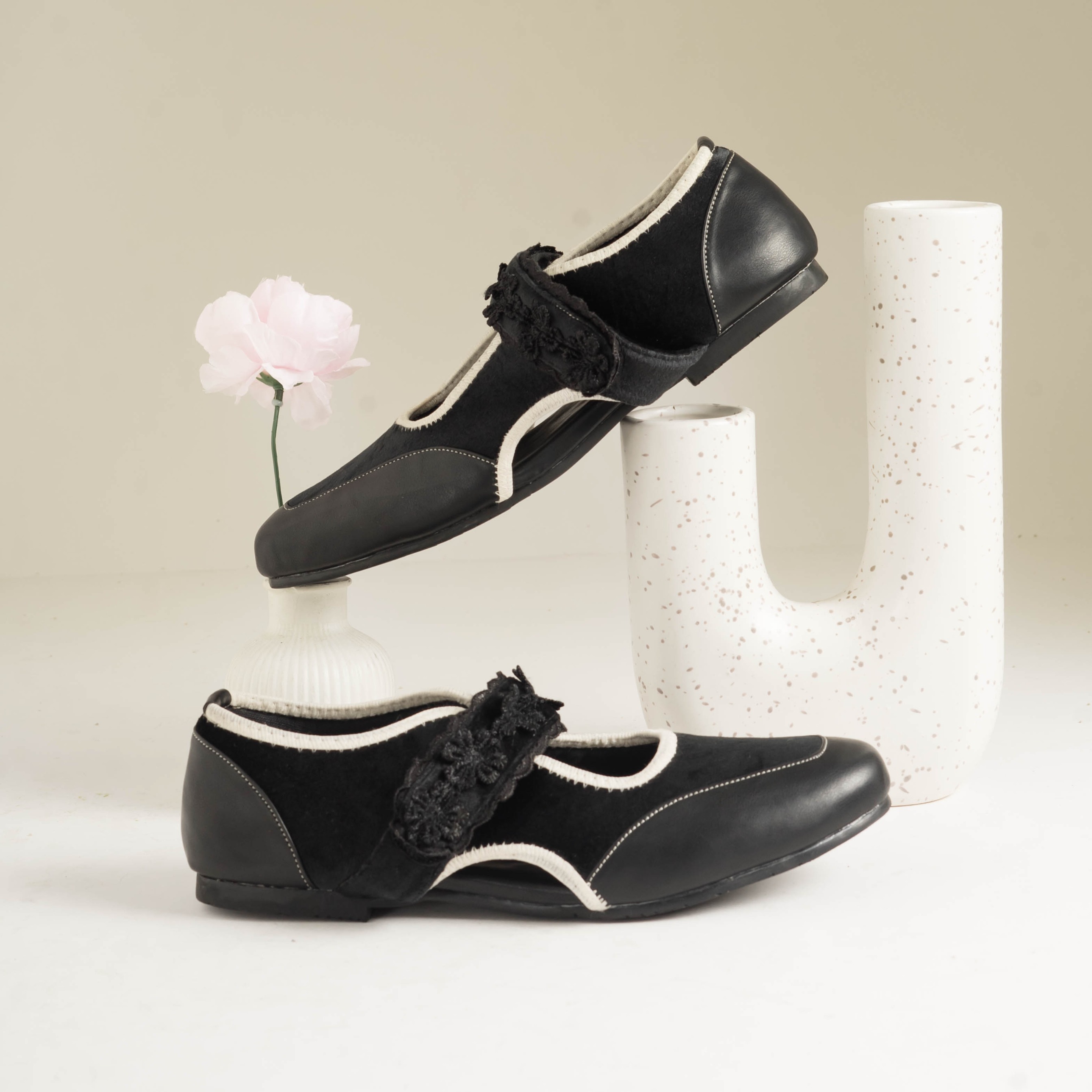 Ilona Flat Shoes - Dianable