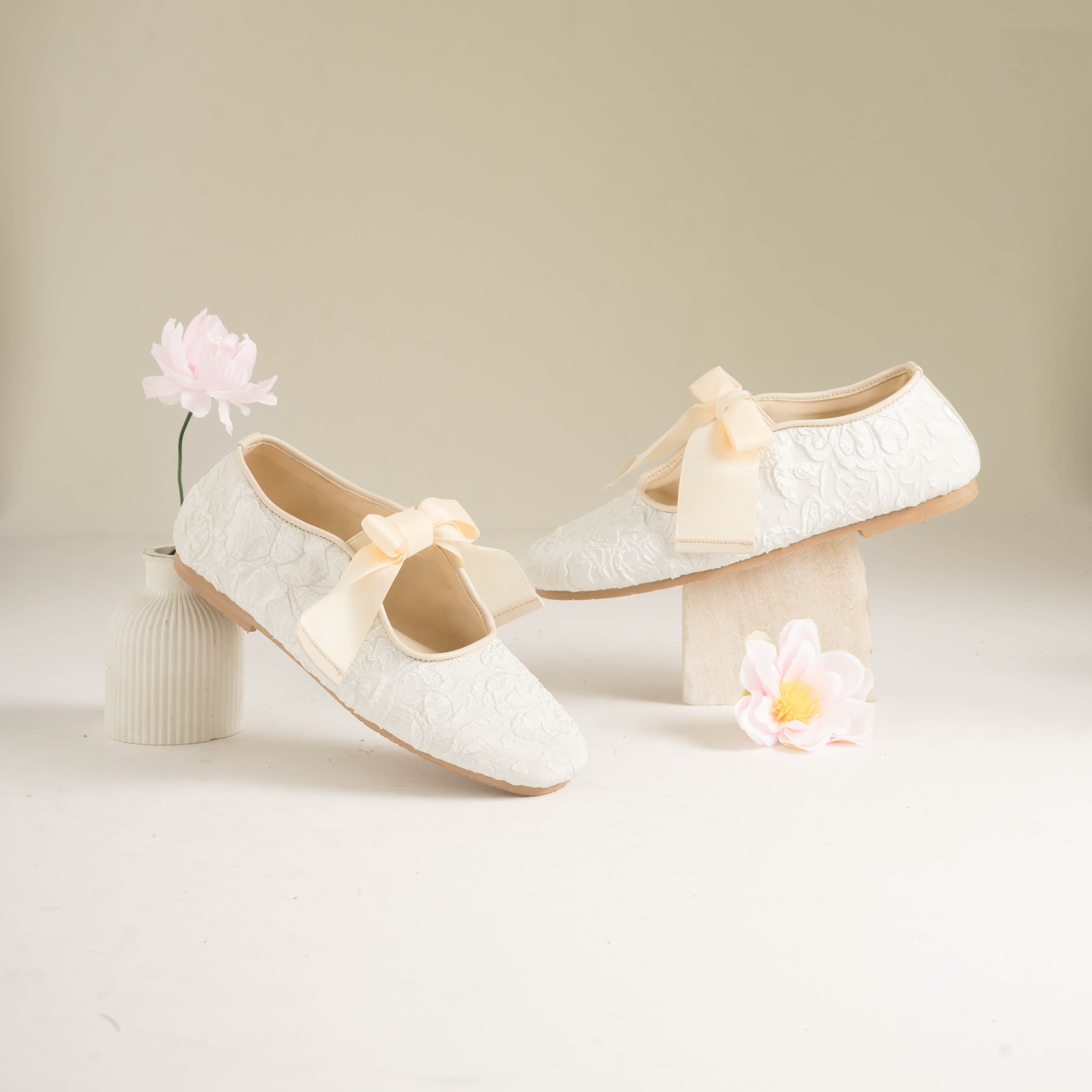Duma Flat Shoes Sepatu Wanita - Dianable