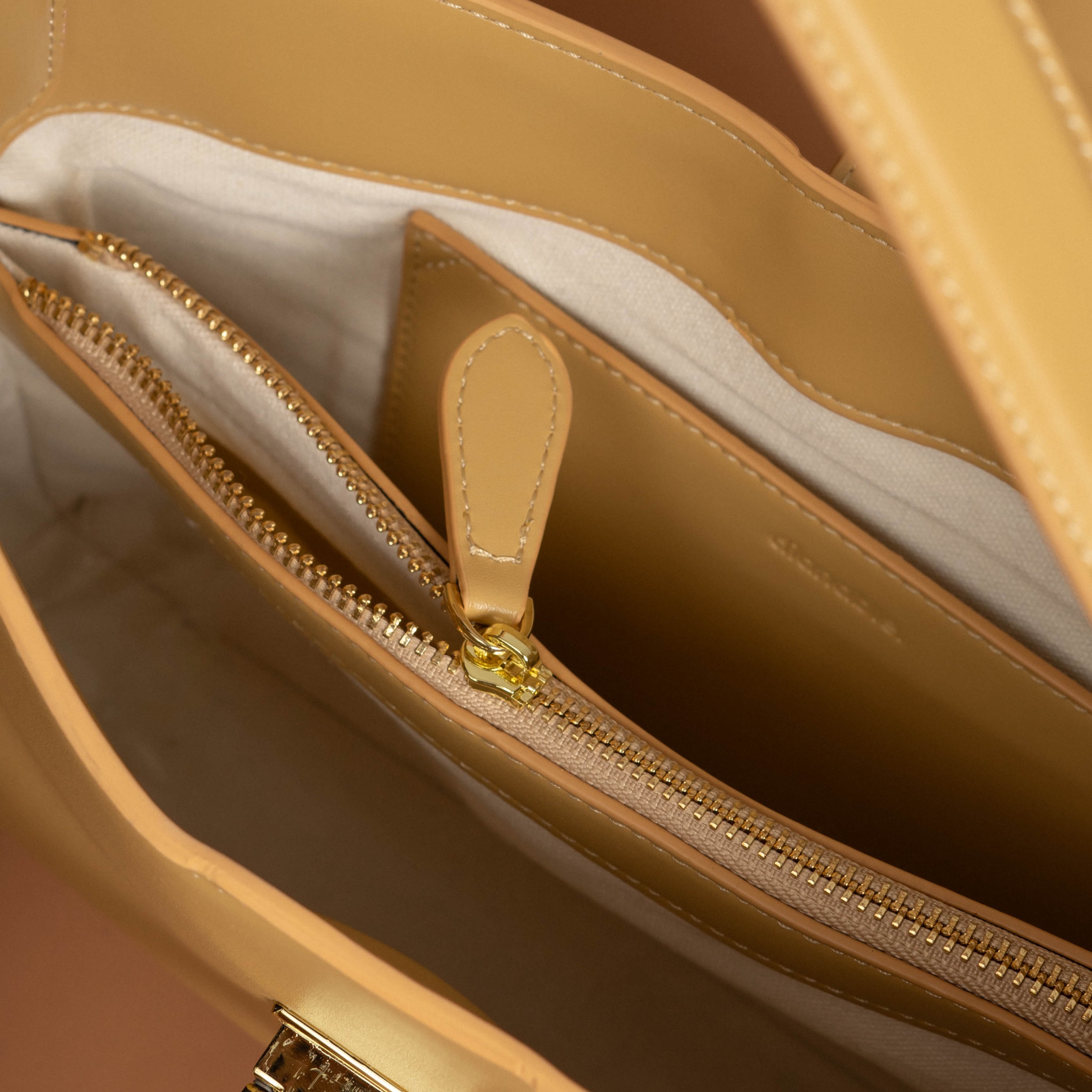 Dianable - Amber Series Handbag Wanita
