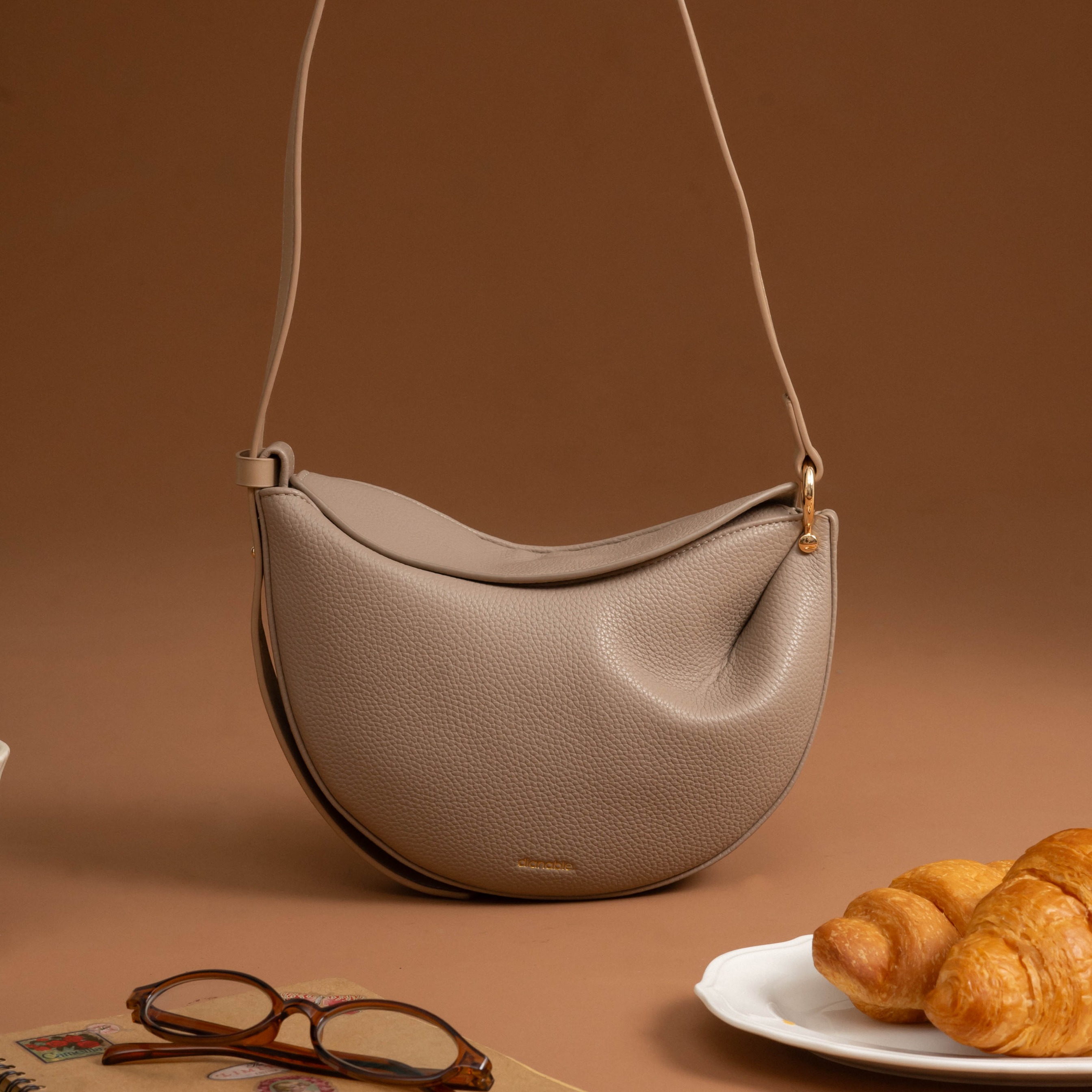 Selene Series Sling Bag Wanita - Dianable