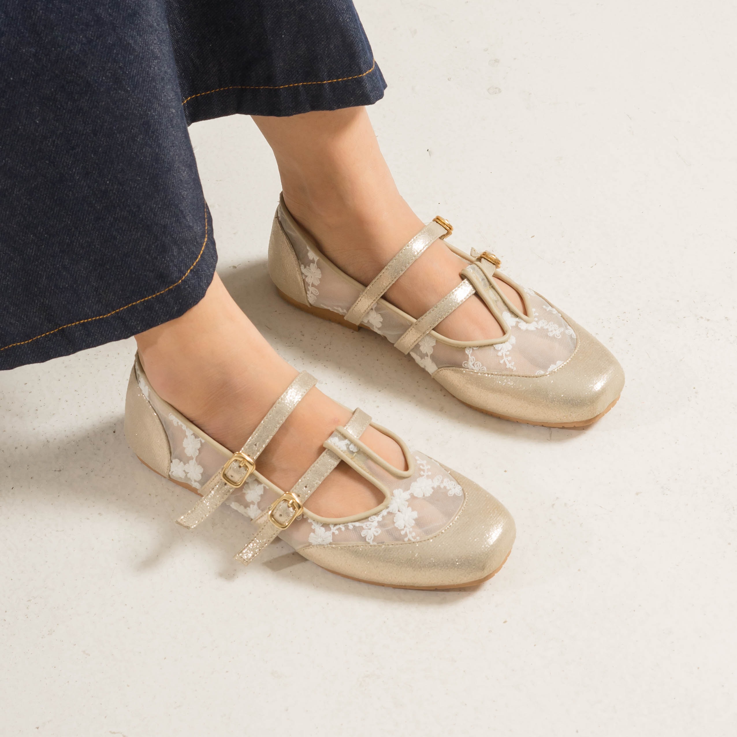 Faye Flat Shoes - Dianable